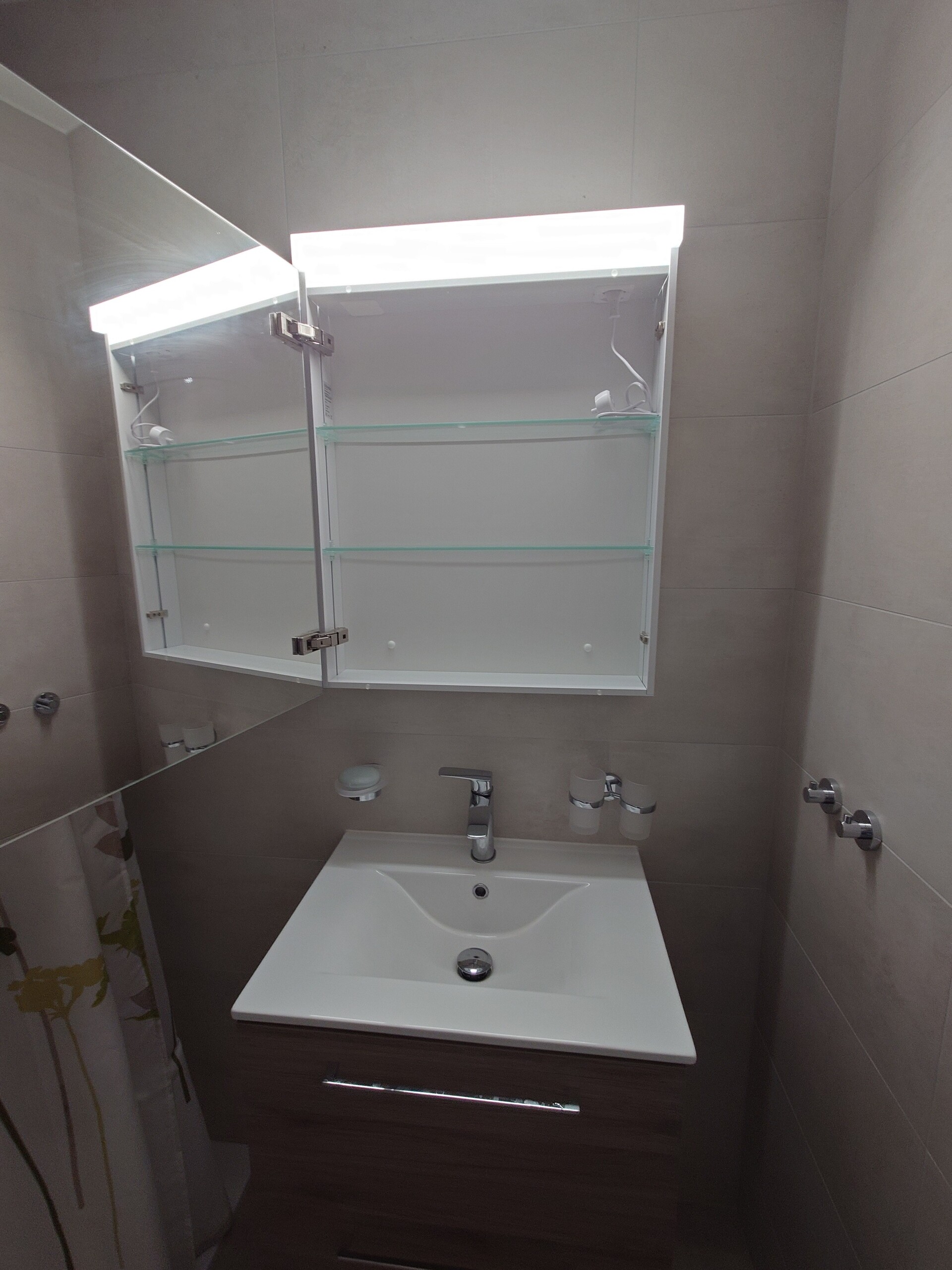Interior view 4