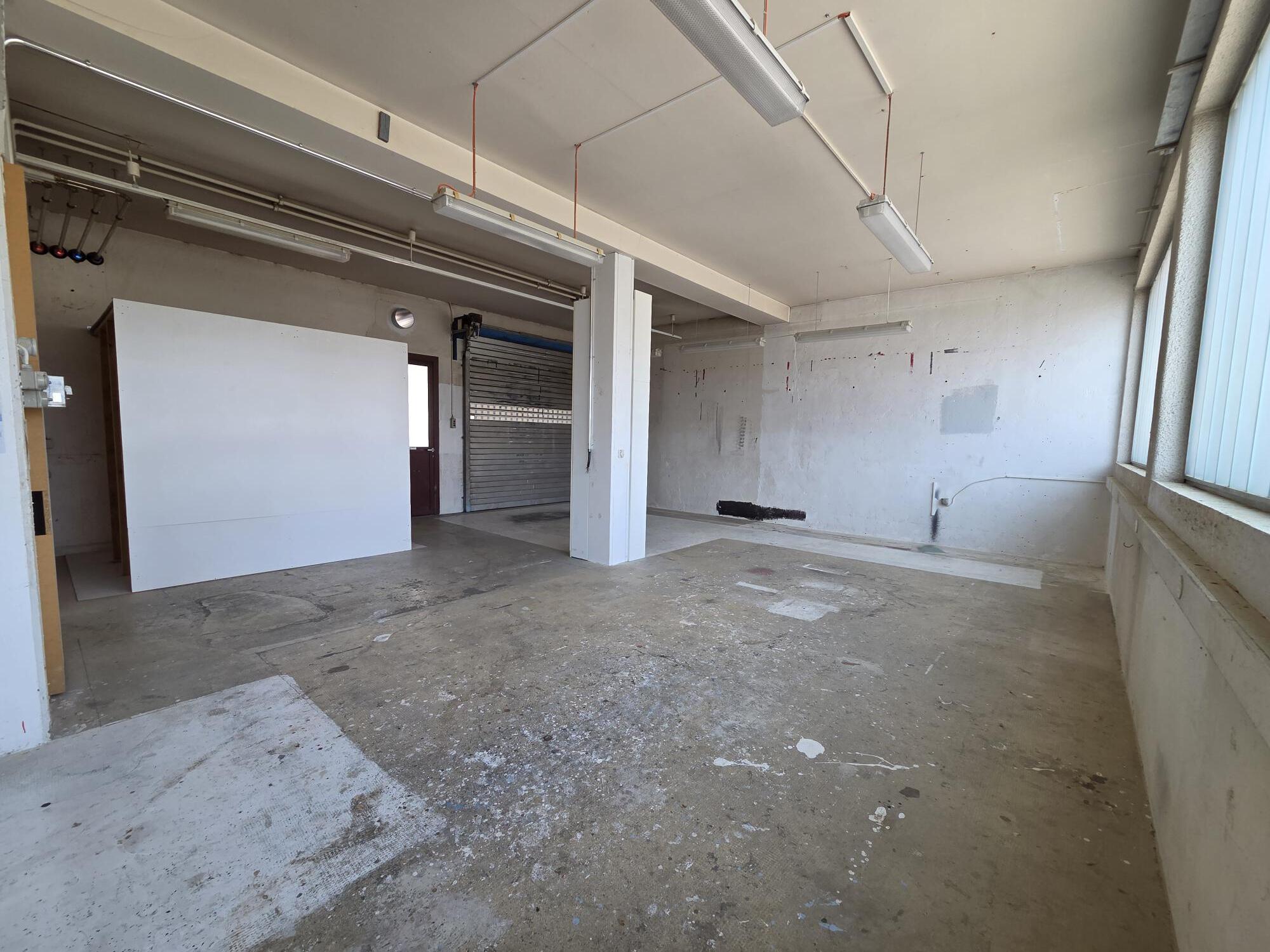 Interior view 3