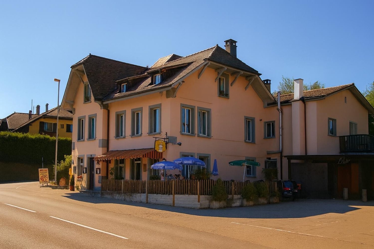 Photo 6