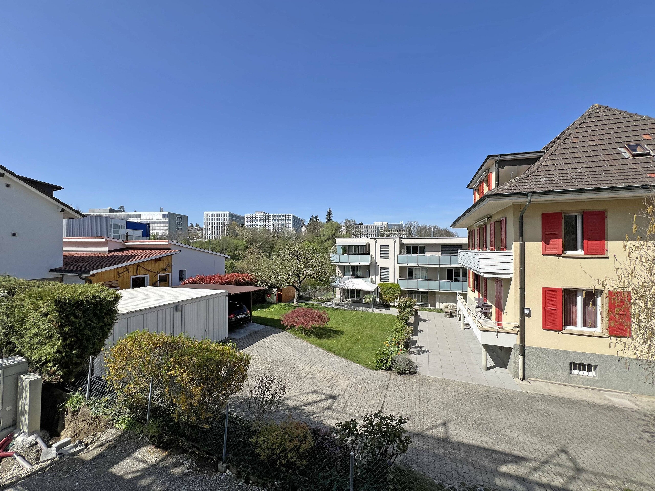 Vue depuis LOT 4 Vue depuis LOT 4