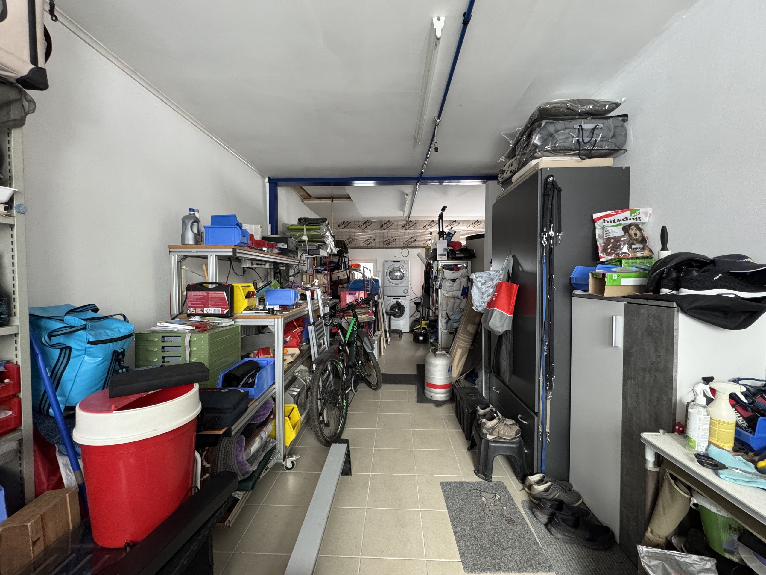 Interior view 17