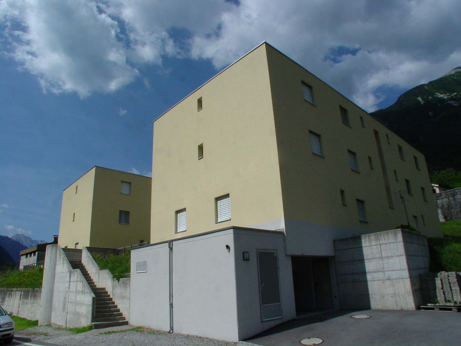 Picture 3