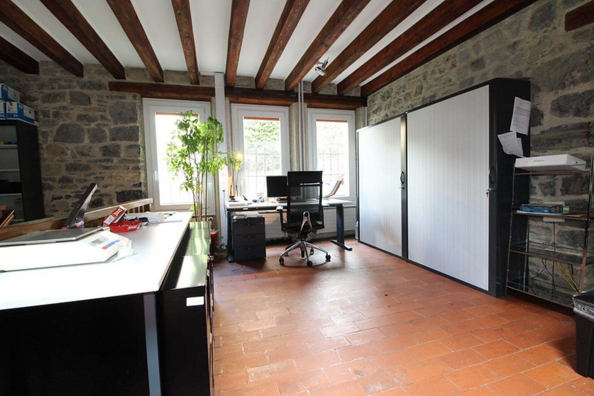 Photo 8