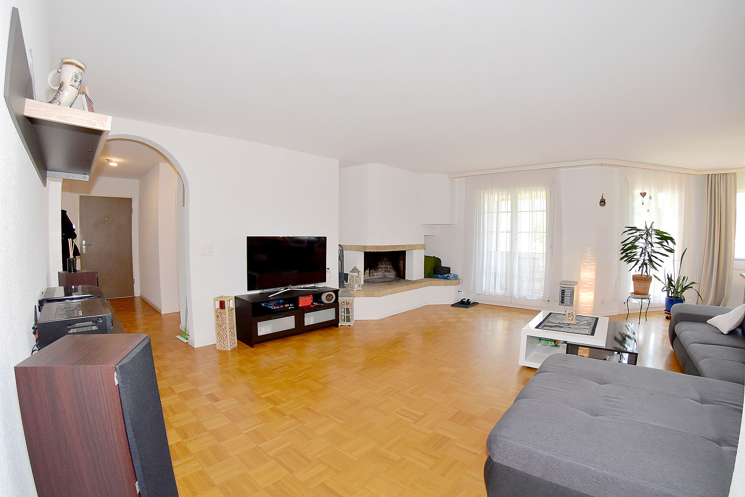 Der Wohnbereich mit Cheminéeanlage