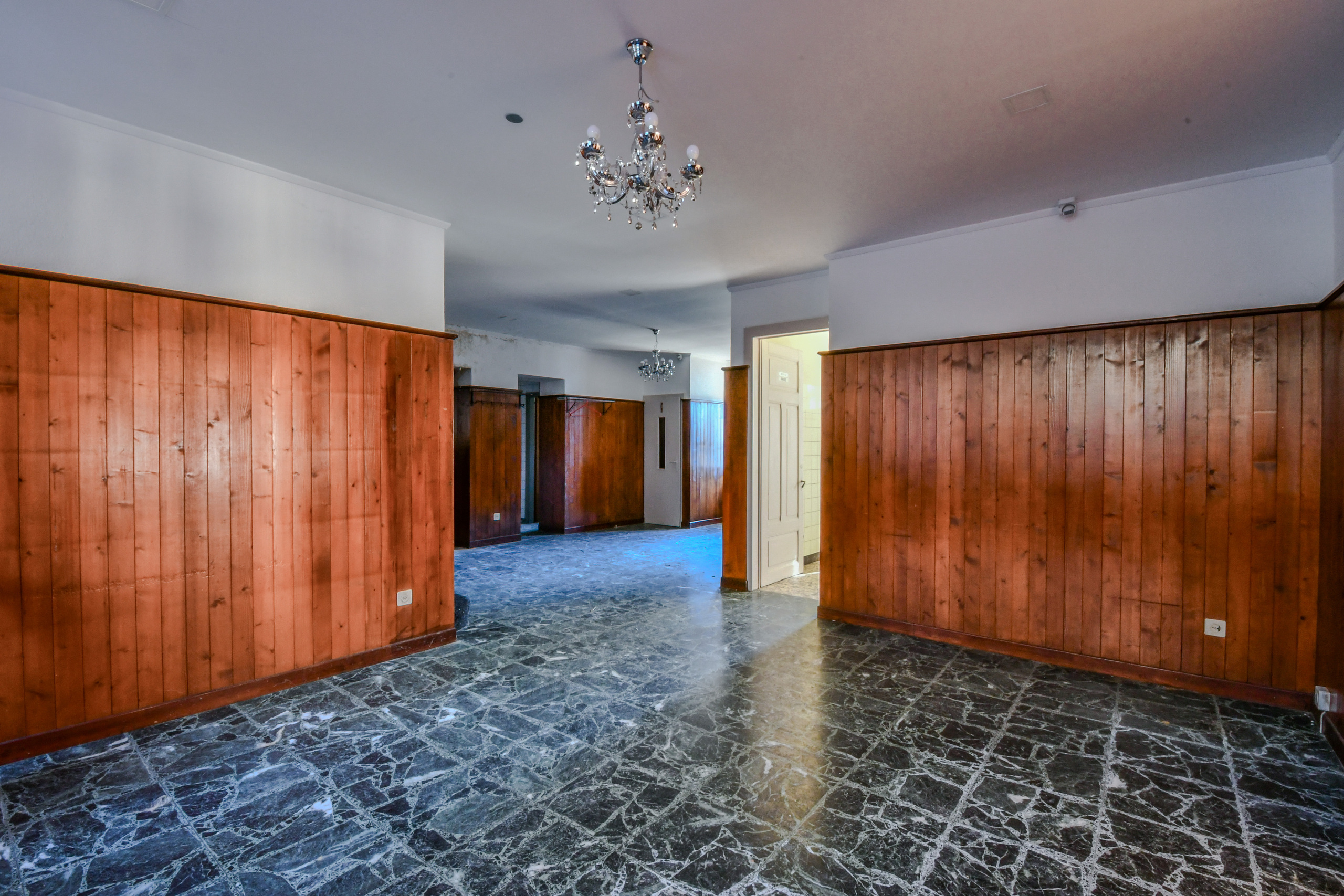 Interior view 3