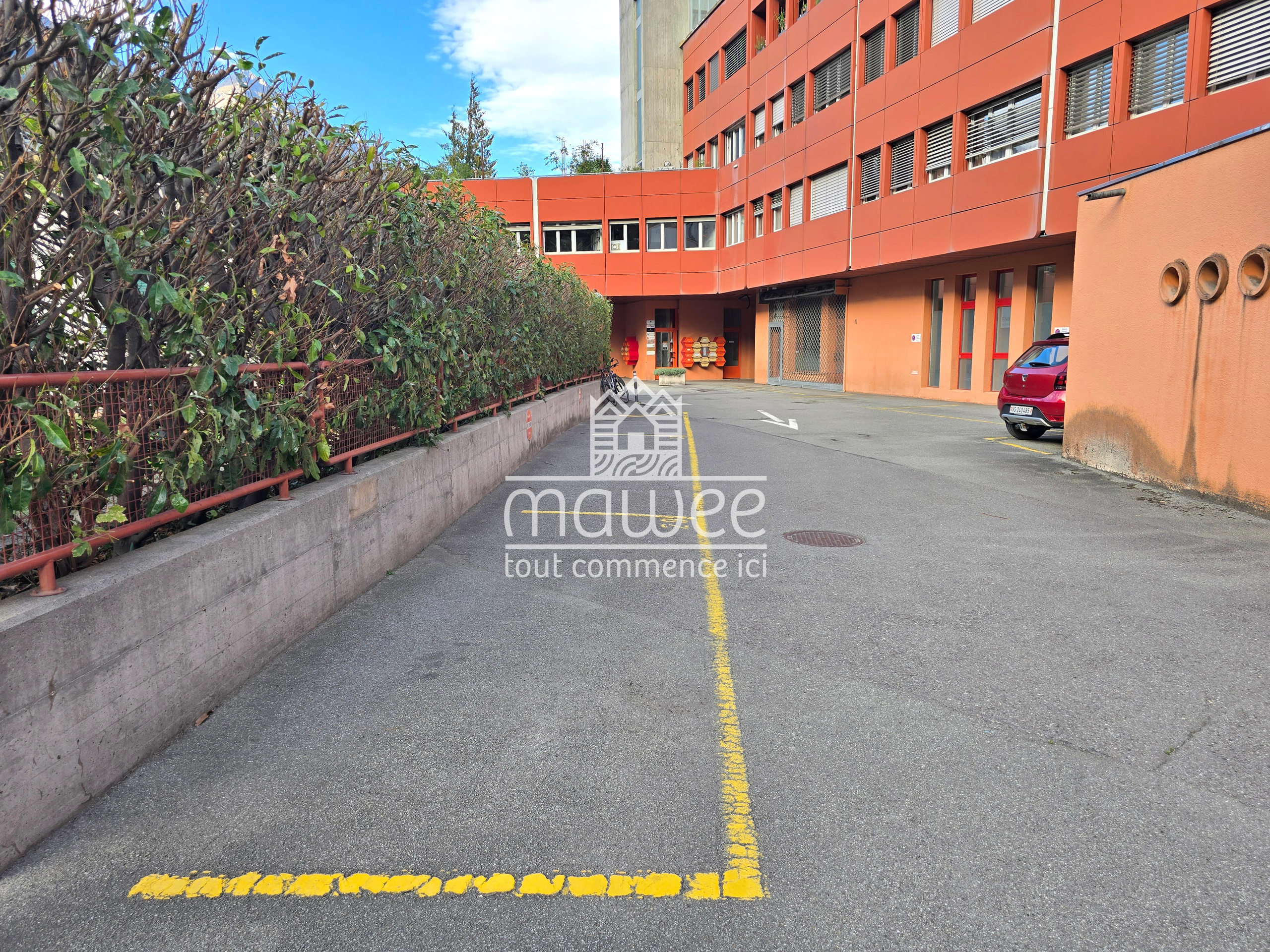 Photo 10