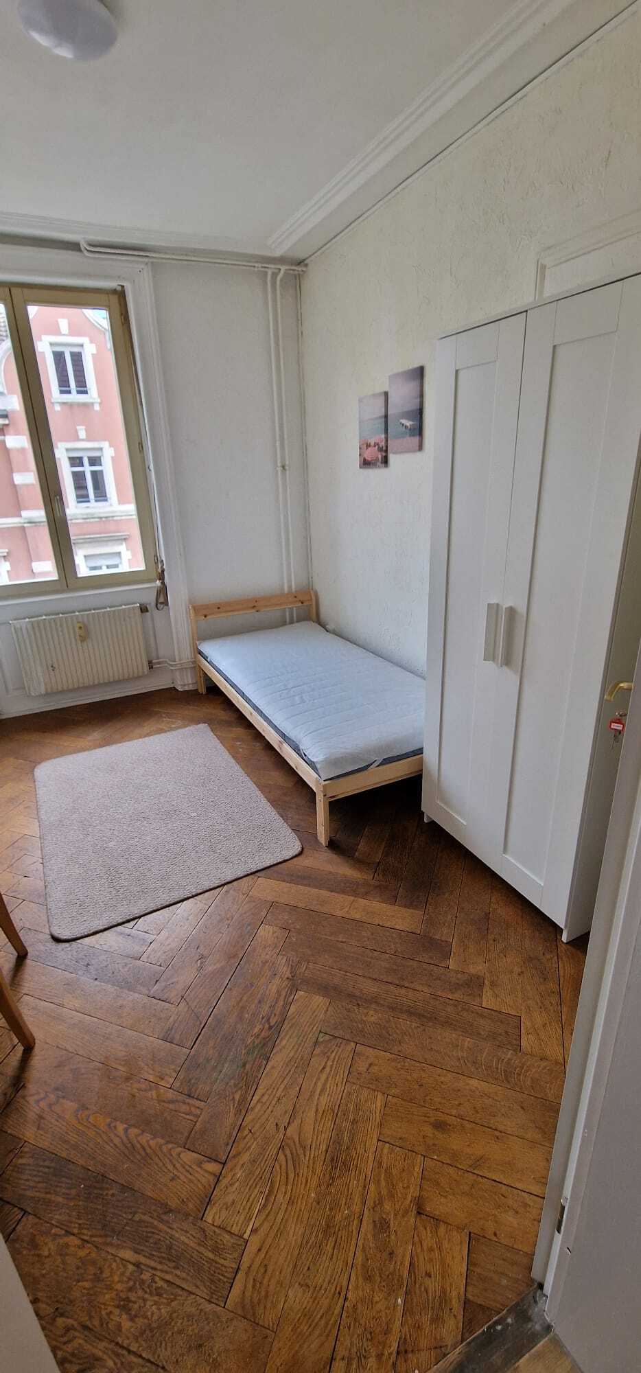 Firstview