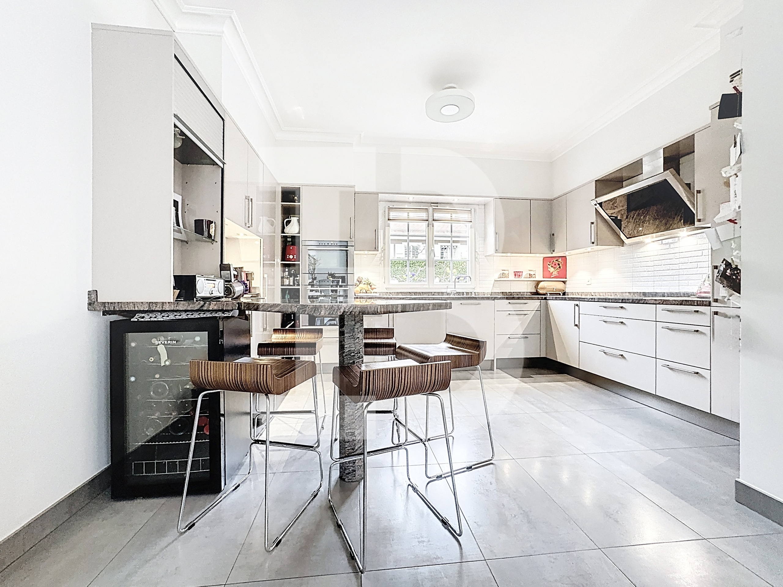 Cuisine américaine avec salle à manger Cuisine américaine avec salle à manger