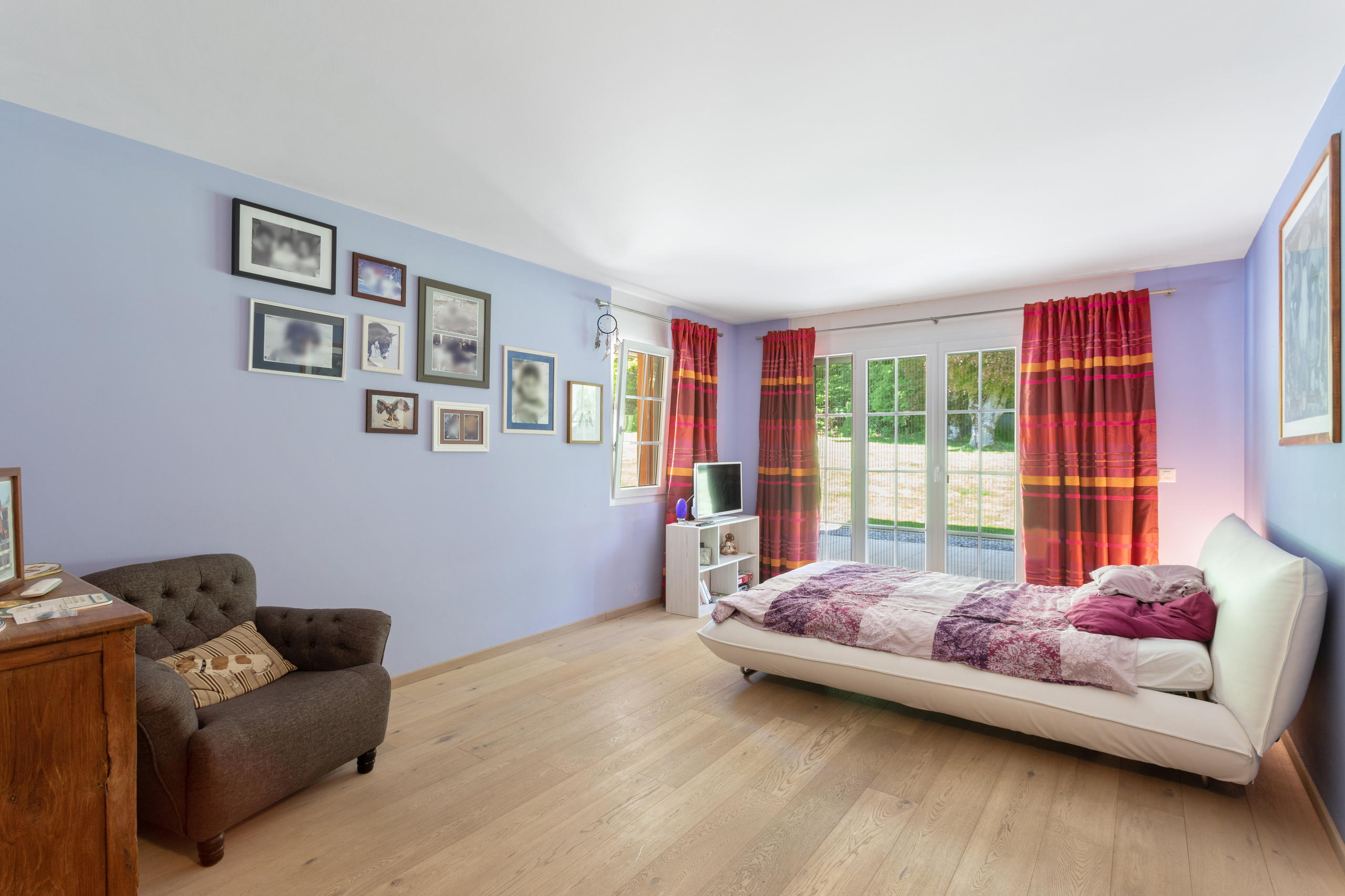 Chambre en suite avec salle de douche privative