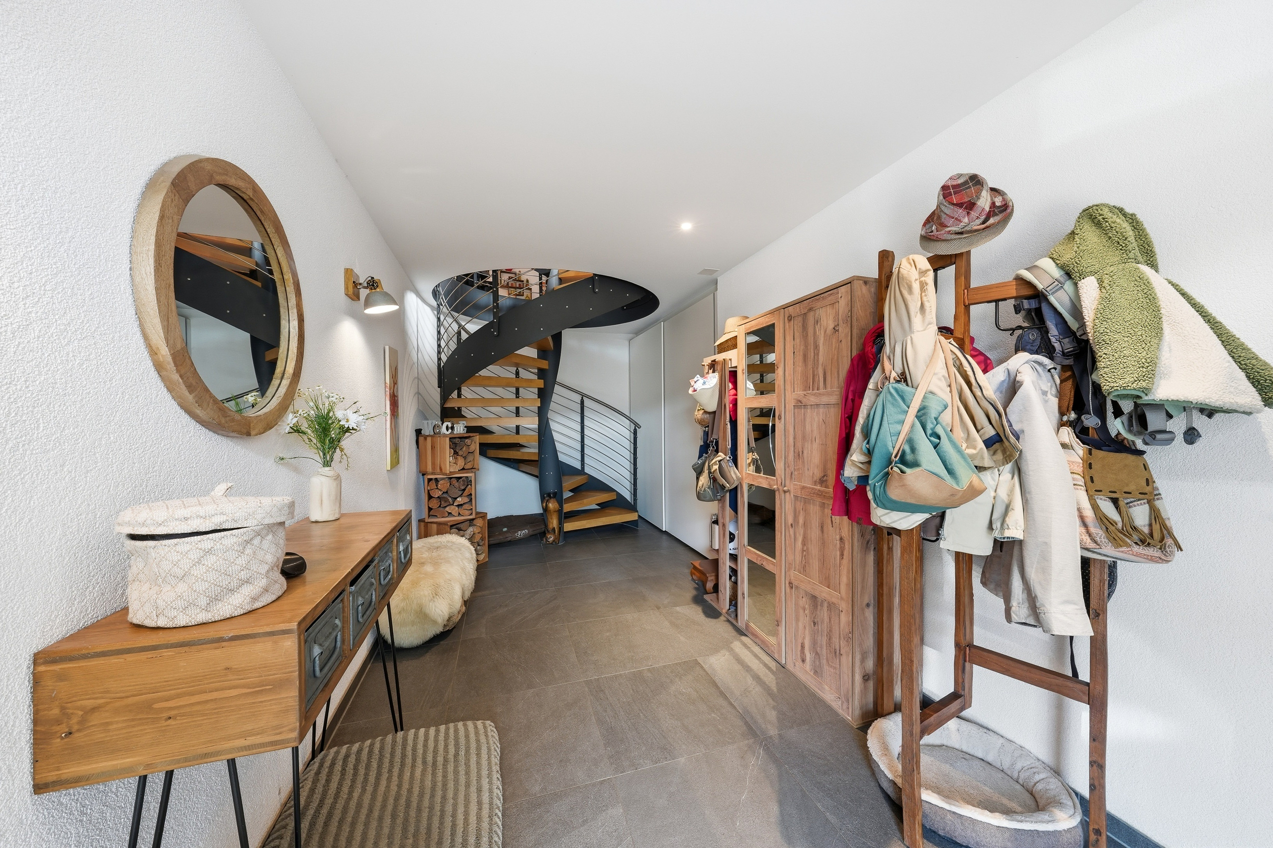 Interior view 1