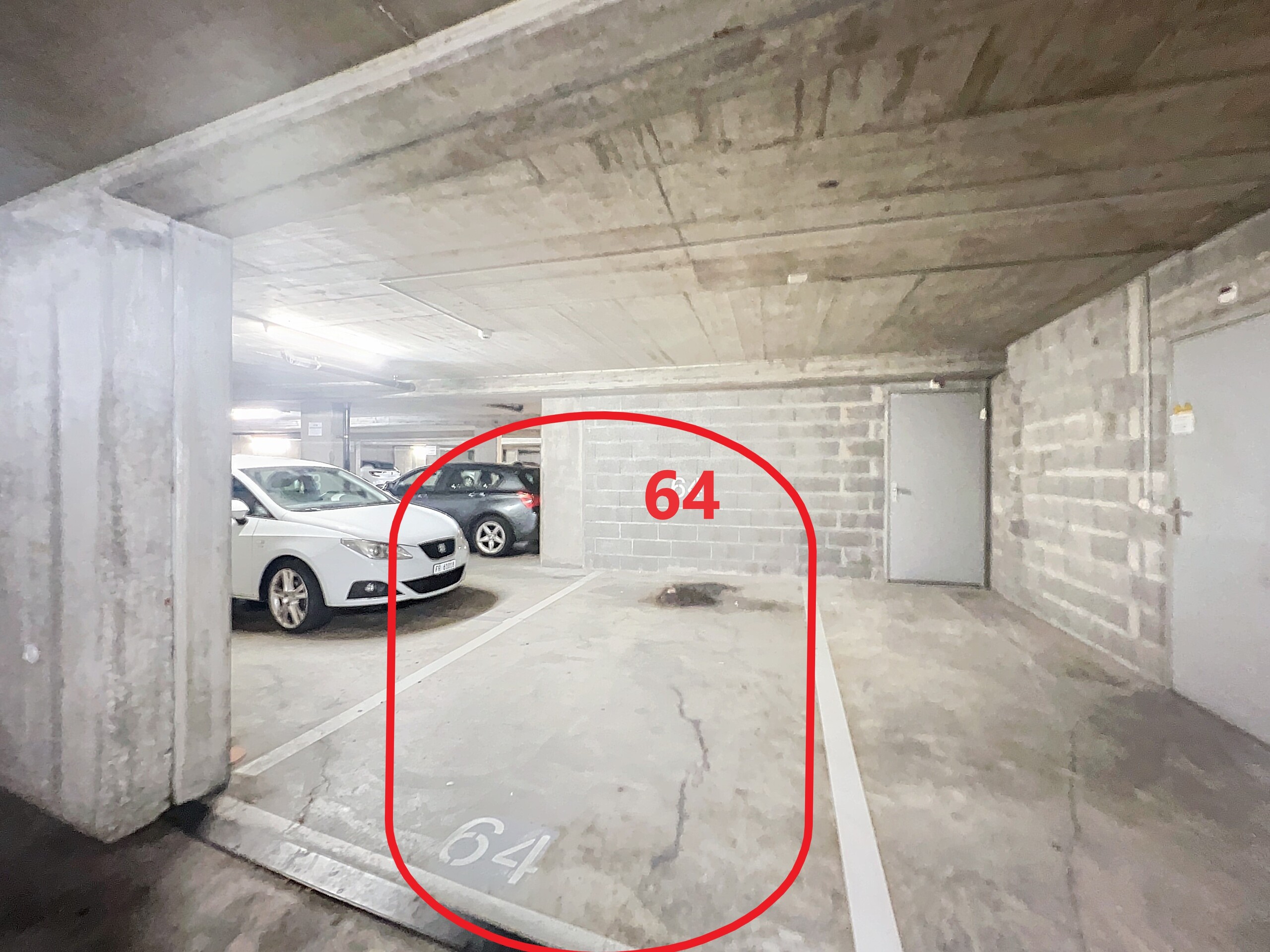 Place N°64 Place N°64