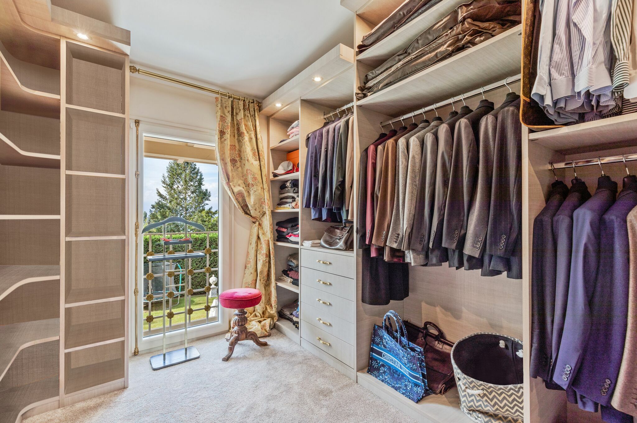 Dressing / convertible en chambre