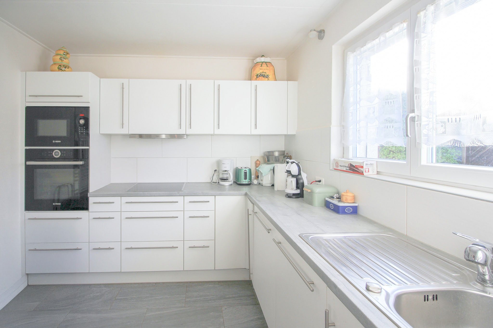 Rez - cuisine agencée 