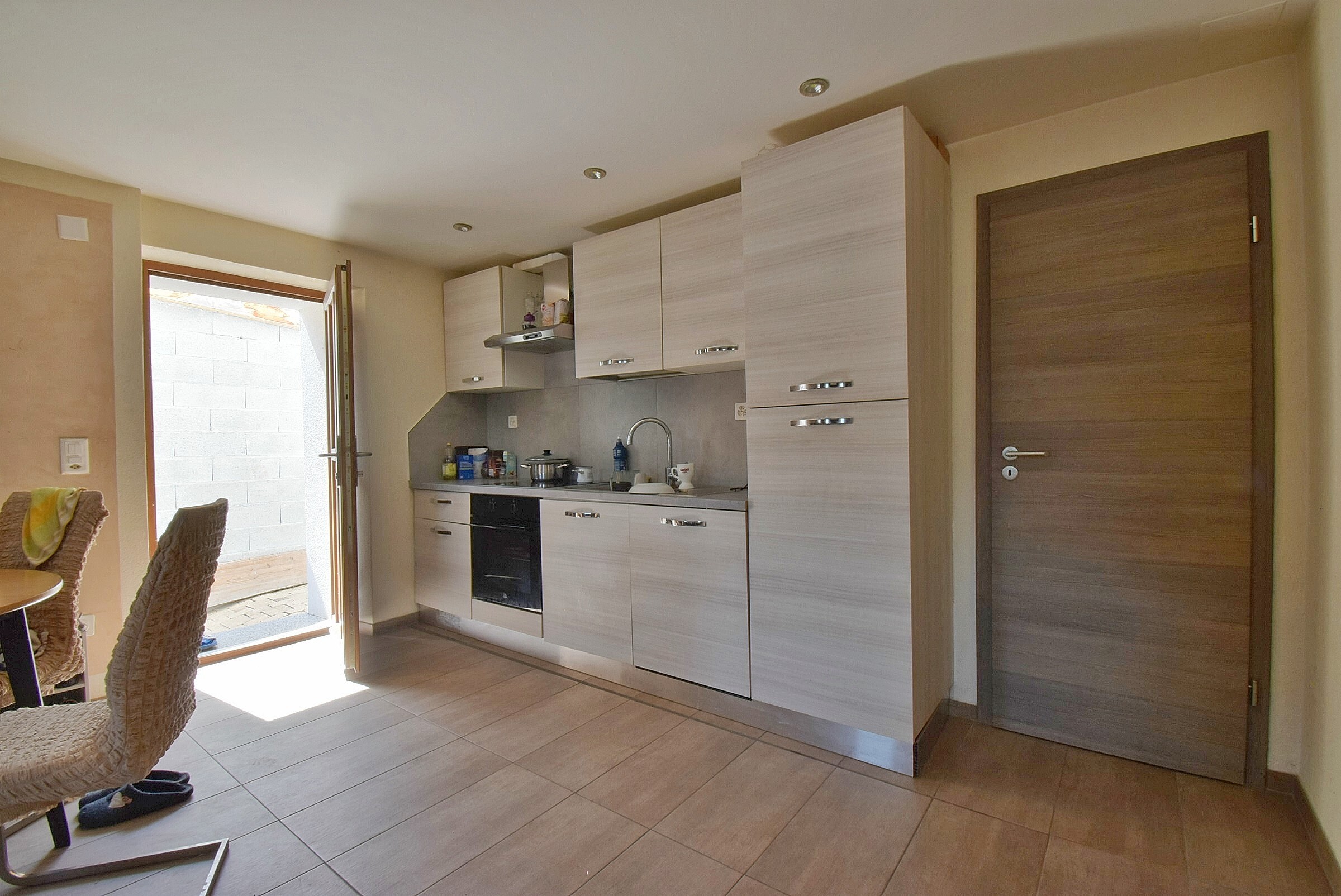 Interior view 9