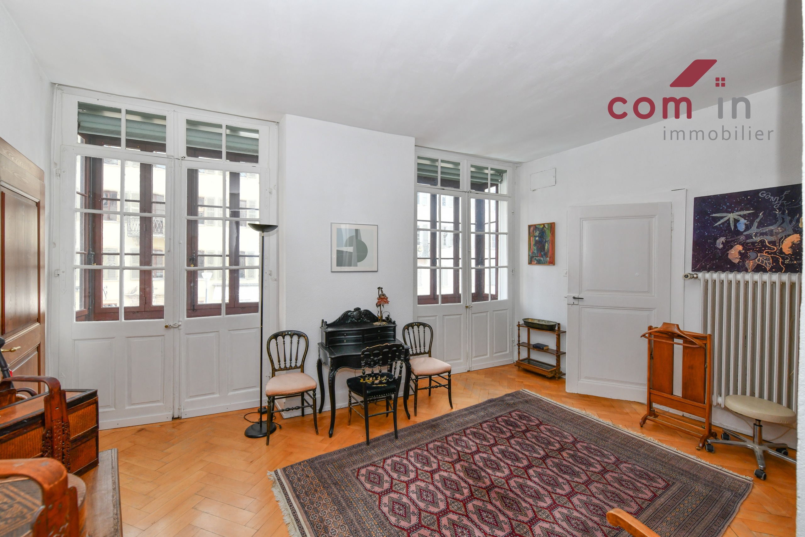 Le studio de 35 m2 attenant au grand appartement