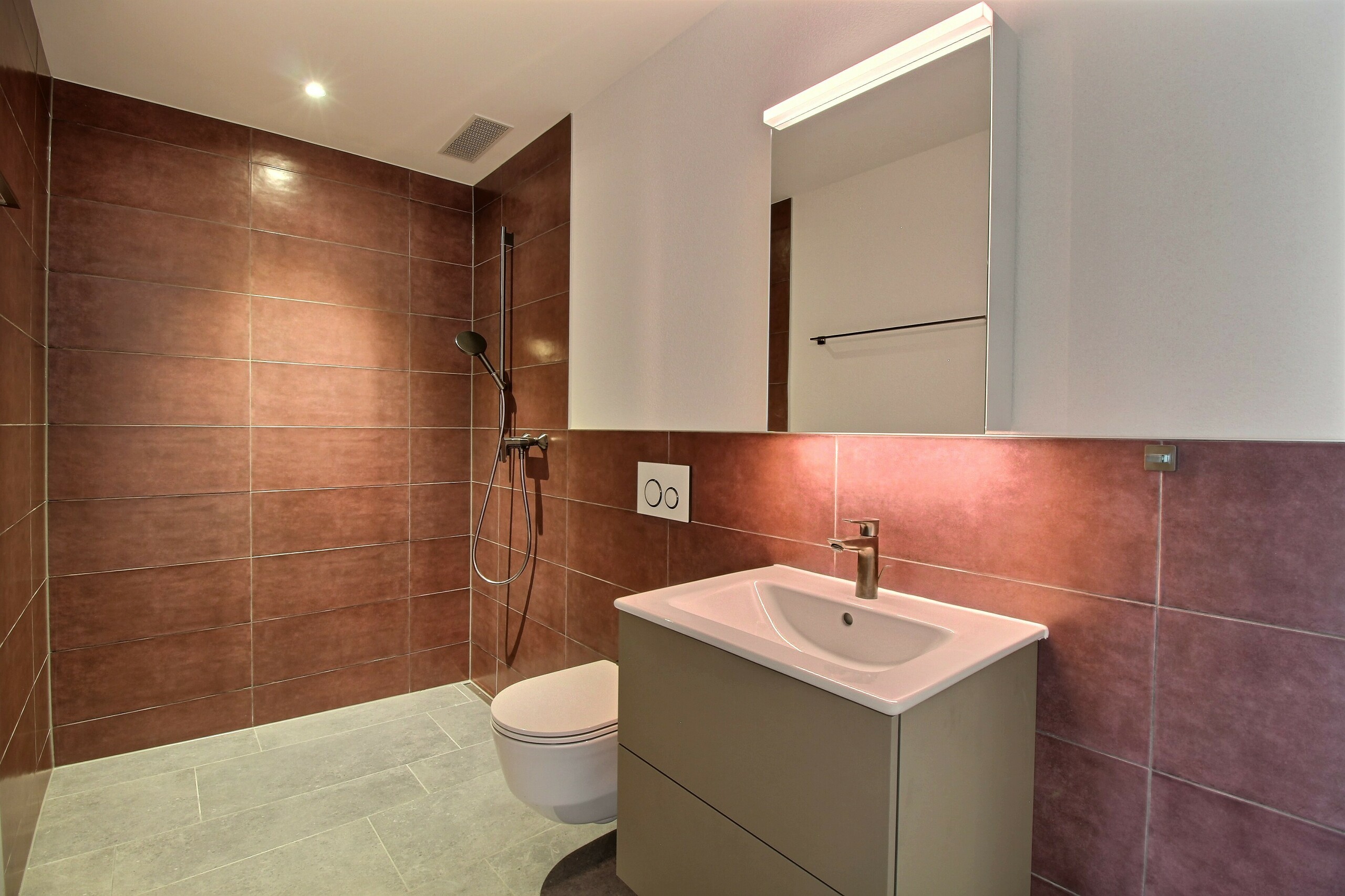 Salle de bains parentale