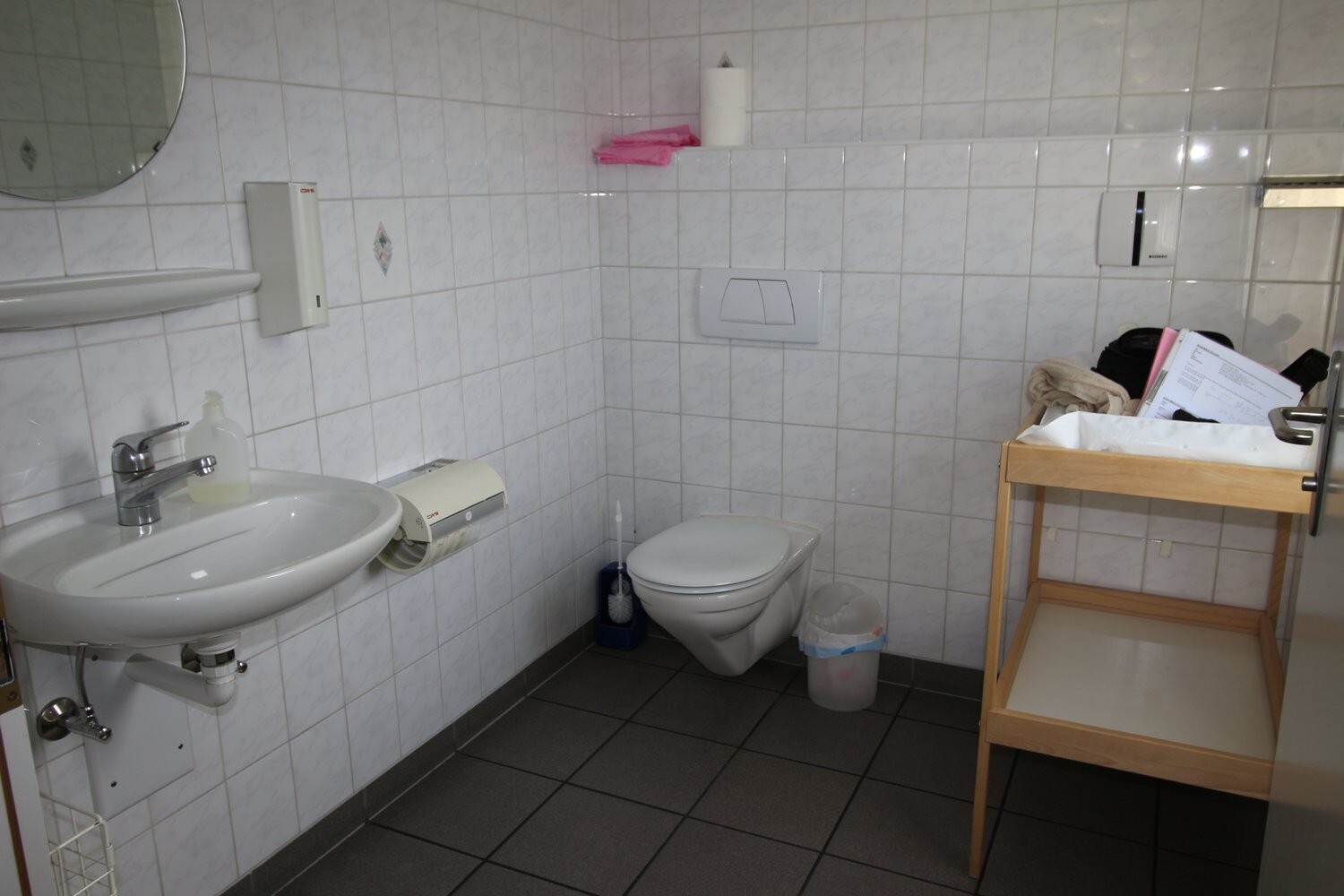 Photo 3