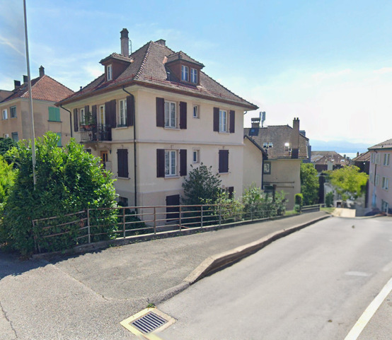 Exterior view 2