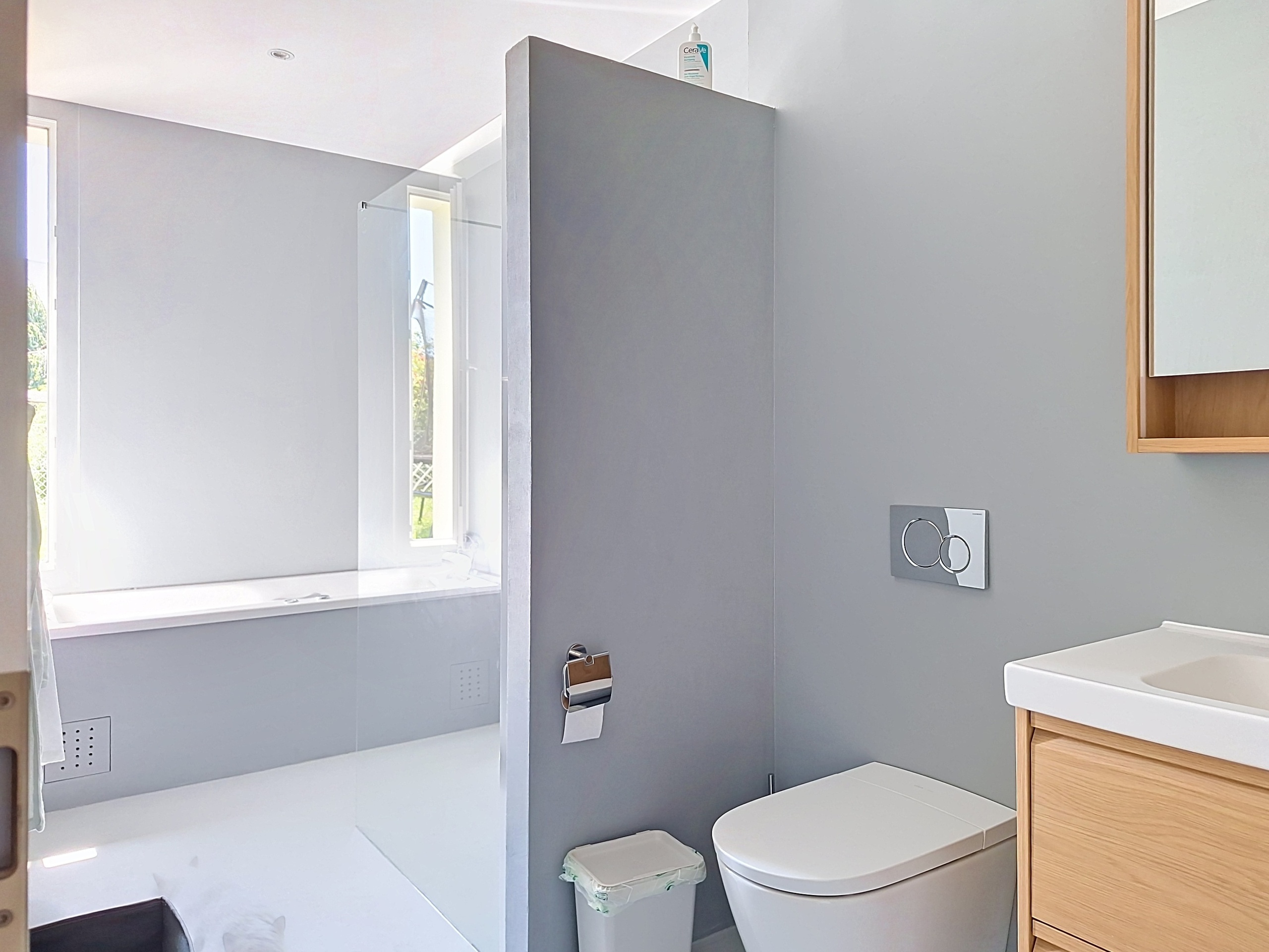 Immosol | Le Mont Clochatte 57a | Salle de douche-baignoire enfants