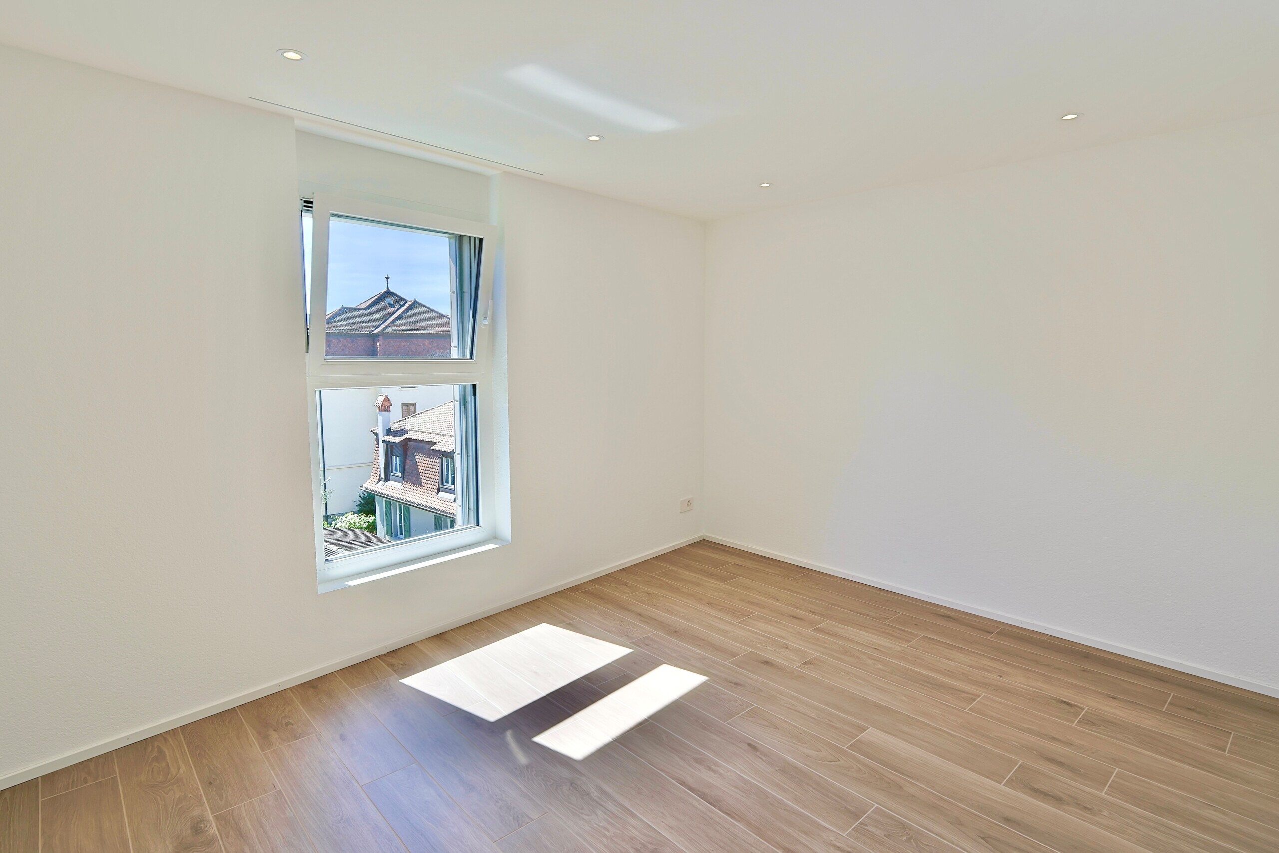 Interior view 4