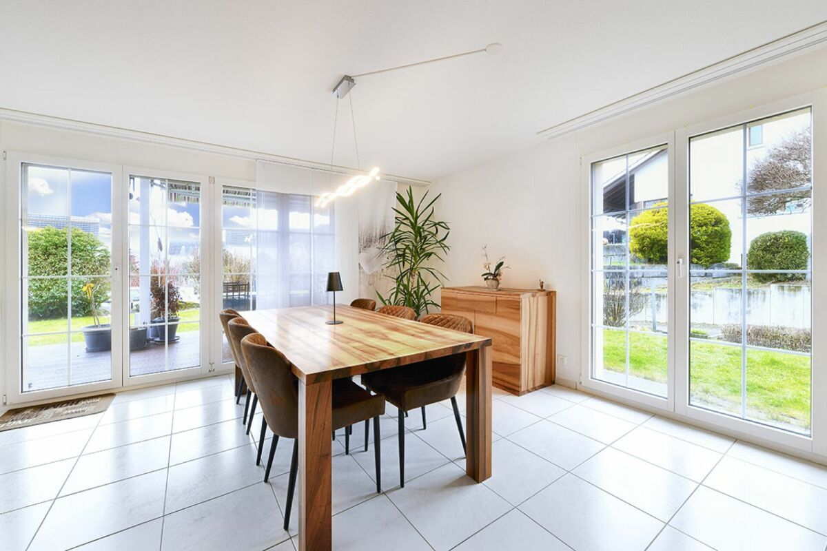 Offener Essplatz mit toller Aussicht