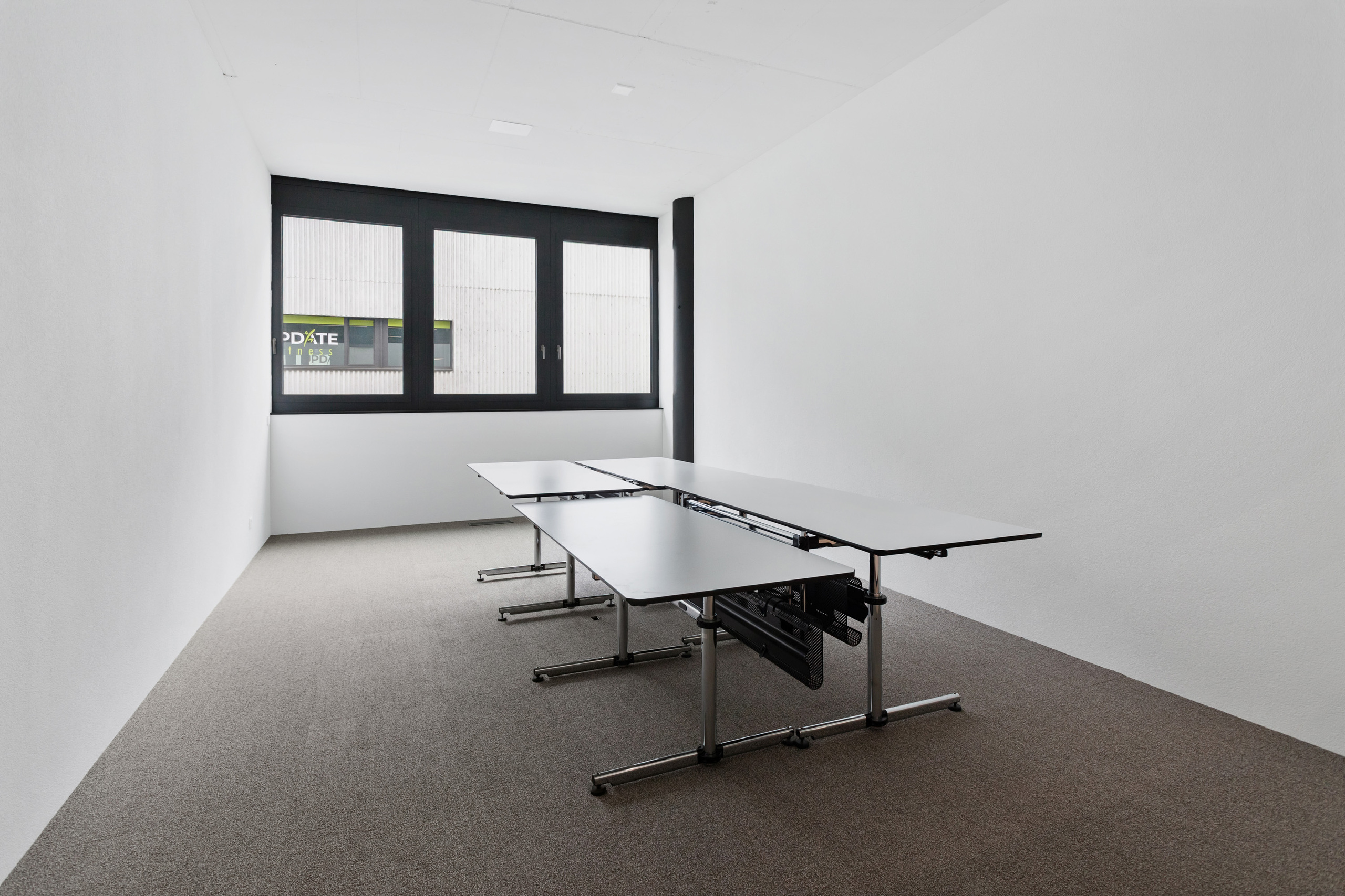 Interior view 4