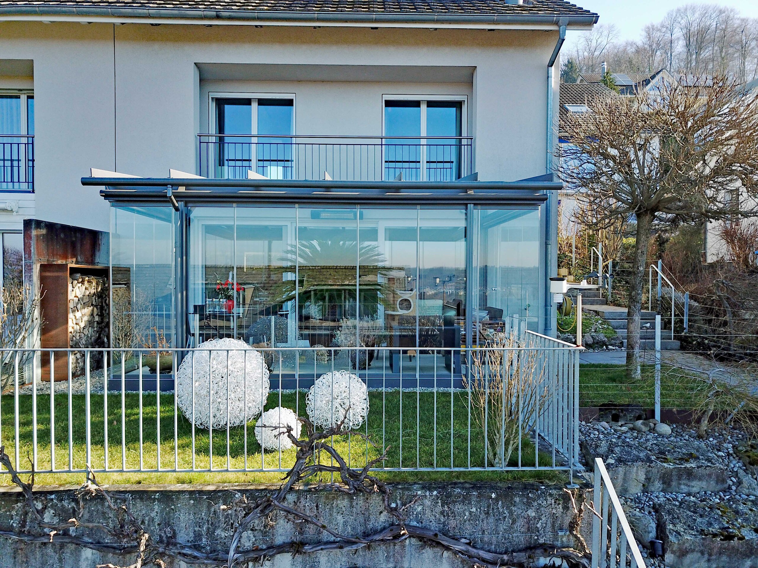 Exterior view 1
