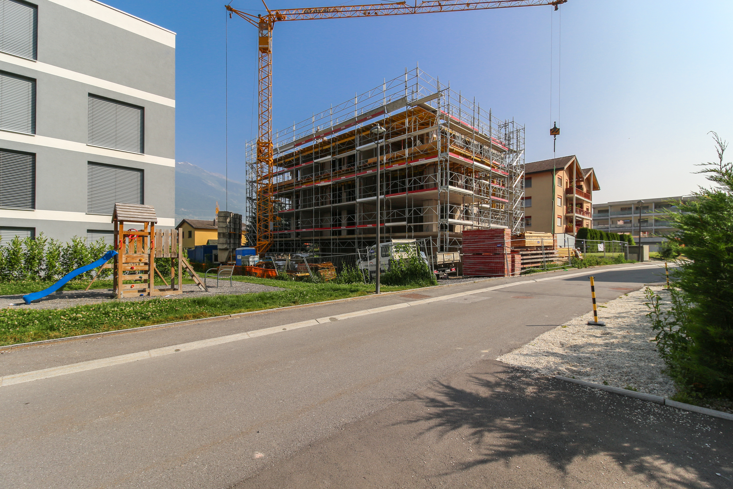 Exterior view 3