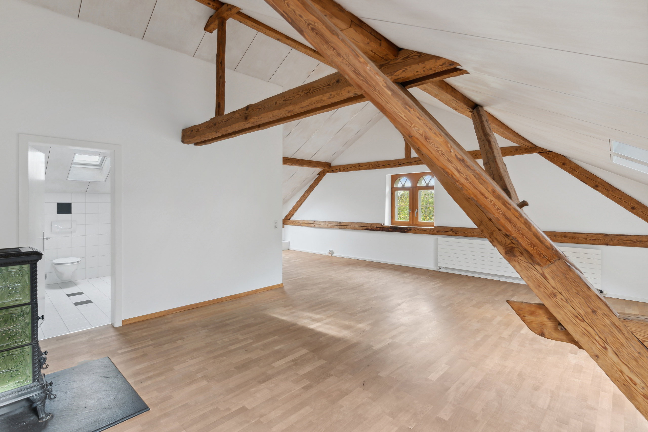 Chambre à coucher avec poêle Chambre à coucher avec poêle