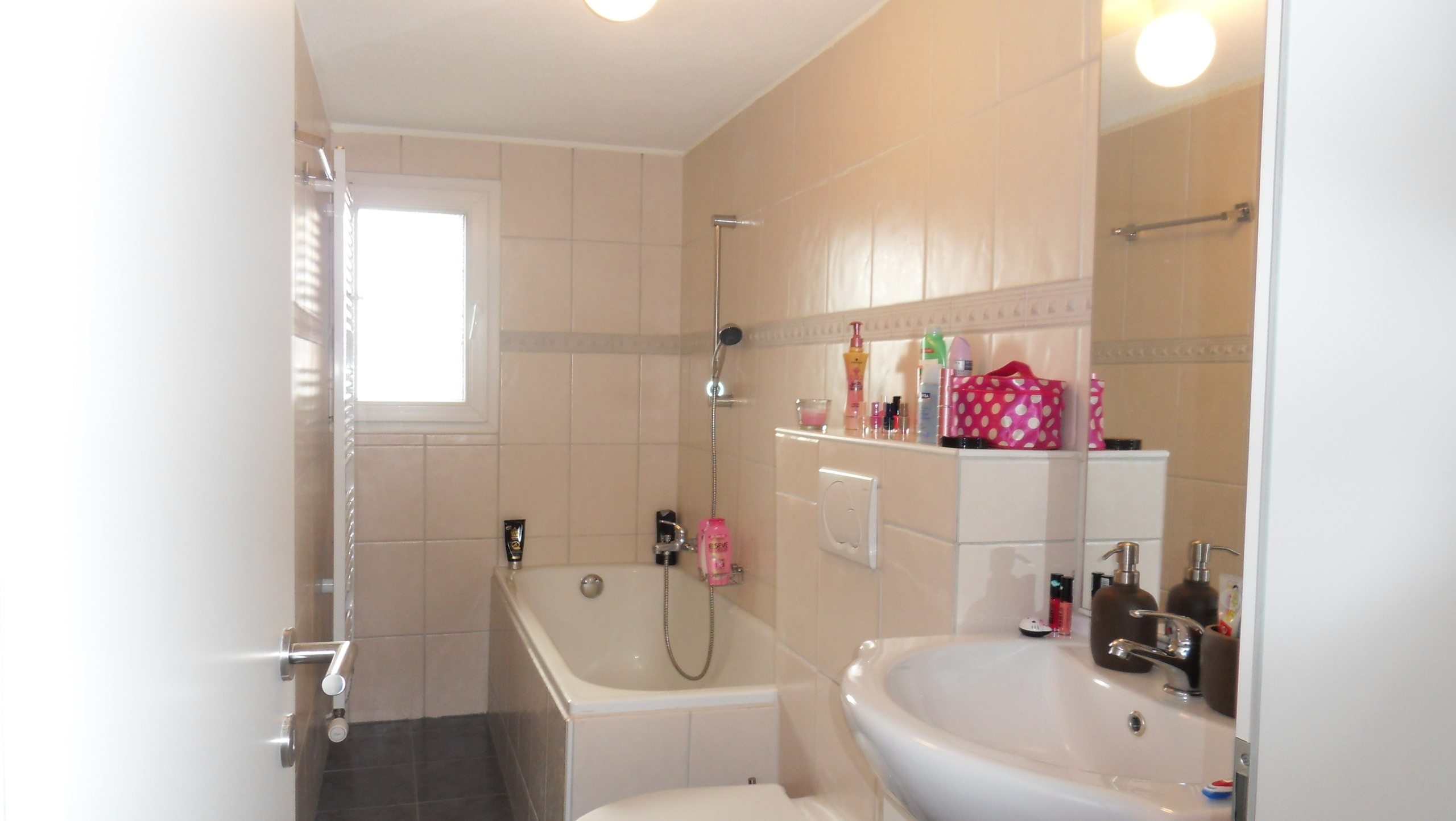 Picture 7