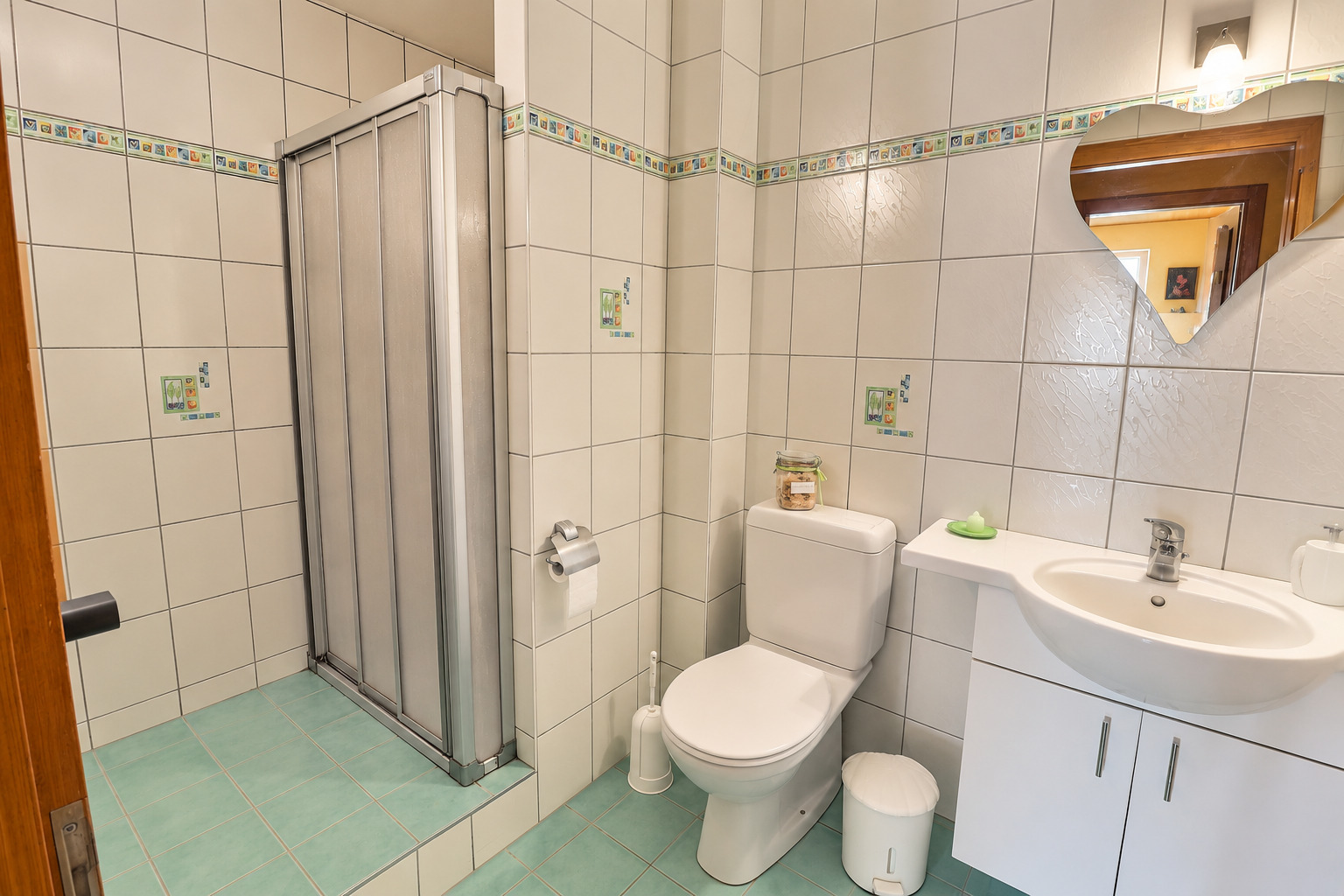 Photo 8