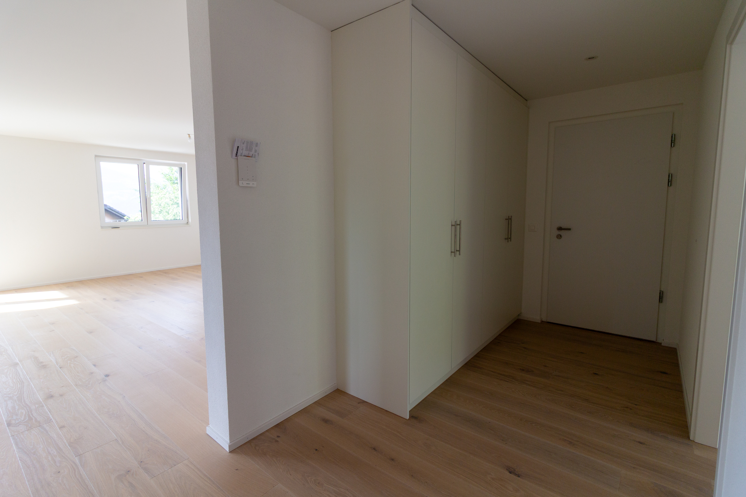 Interior view 10