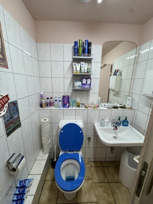 Photo 9