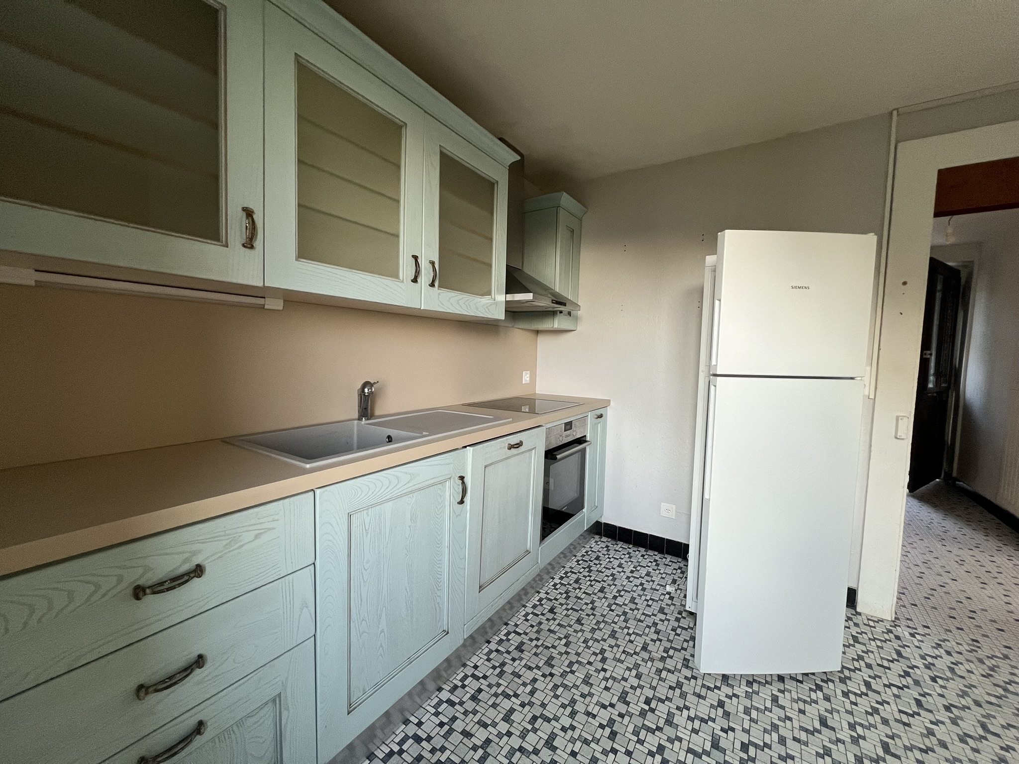 Interior view 4