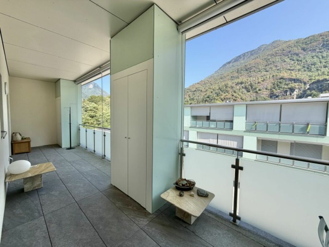 Picture 12