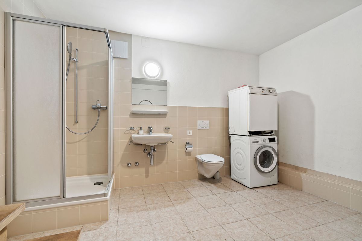 Picture 8