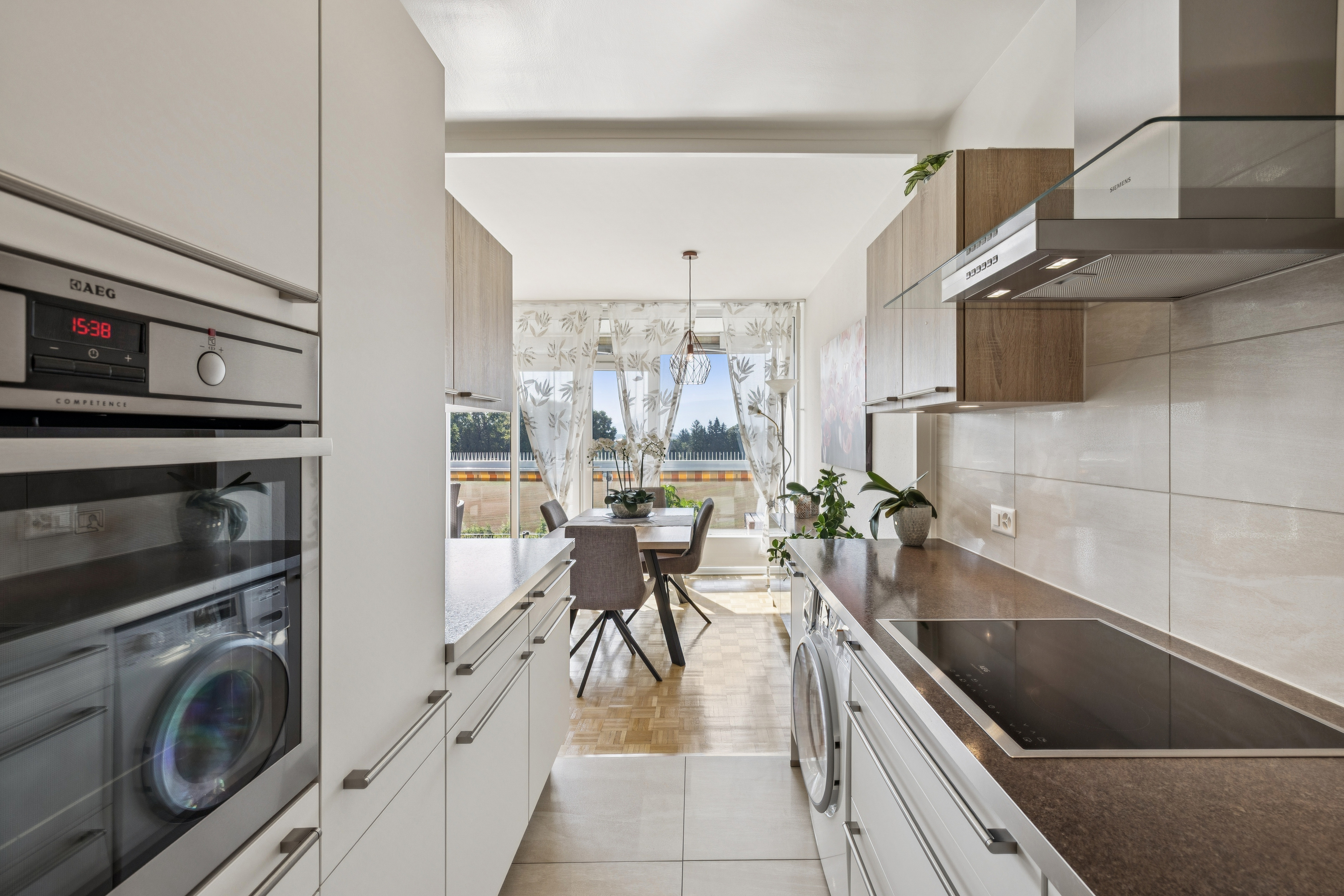 Cuisine et espace dinatoire Cuisine et espace dinatoire