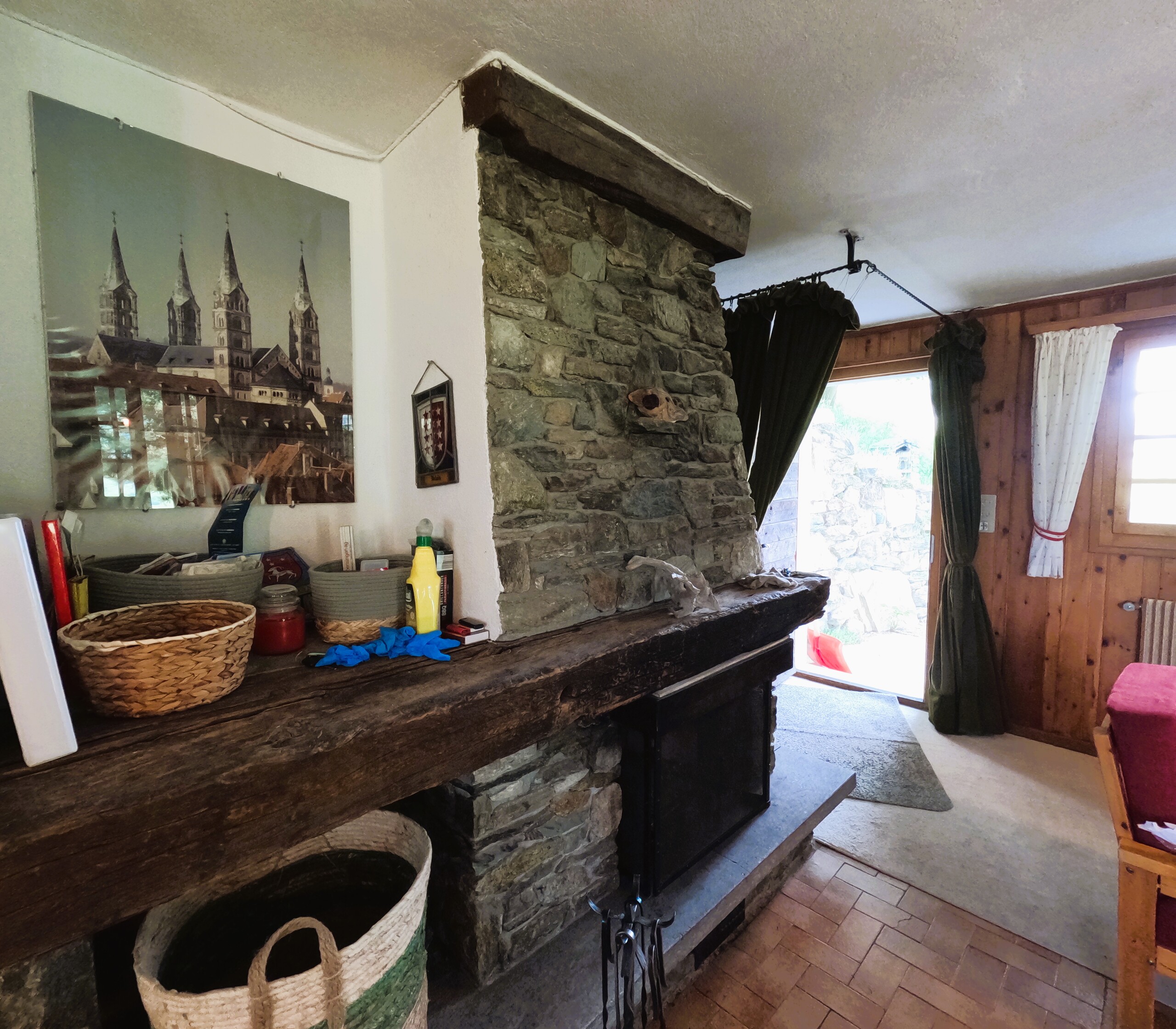 Cheminée au séjour 