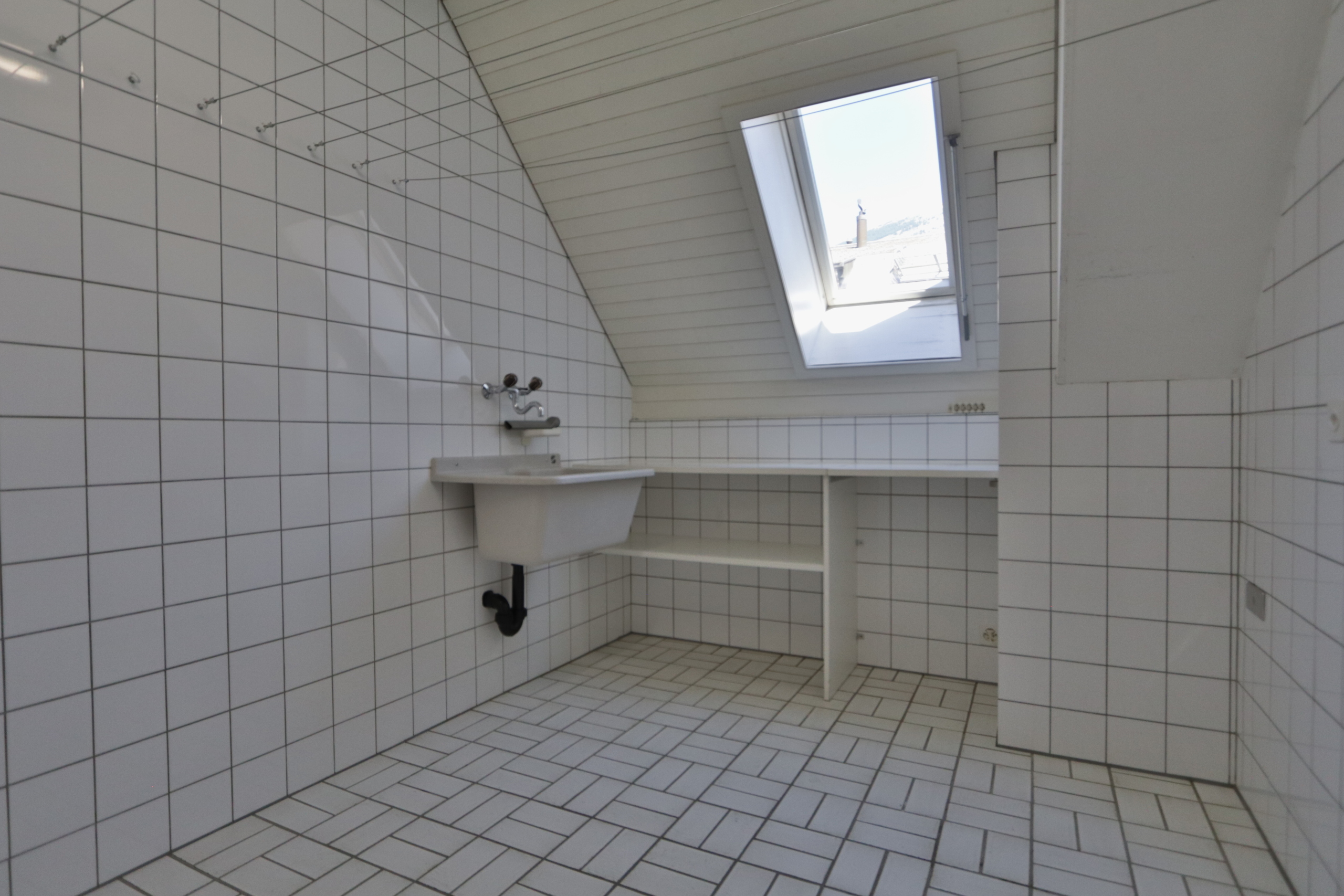 Interior view 13