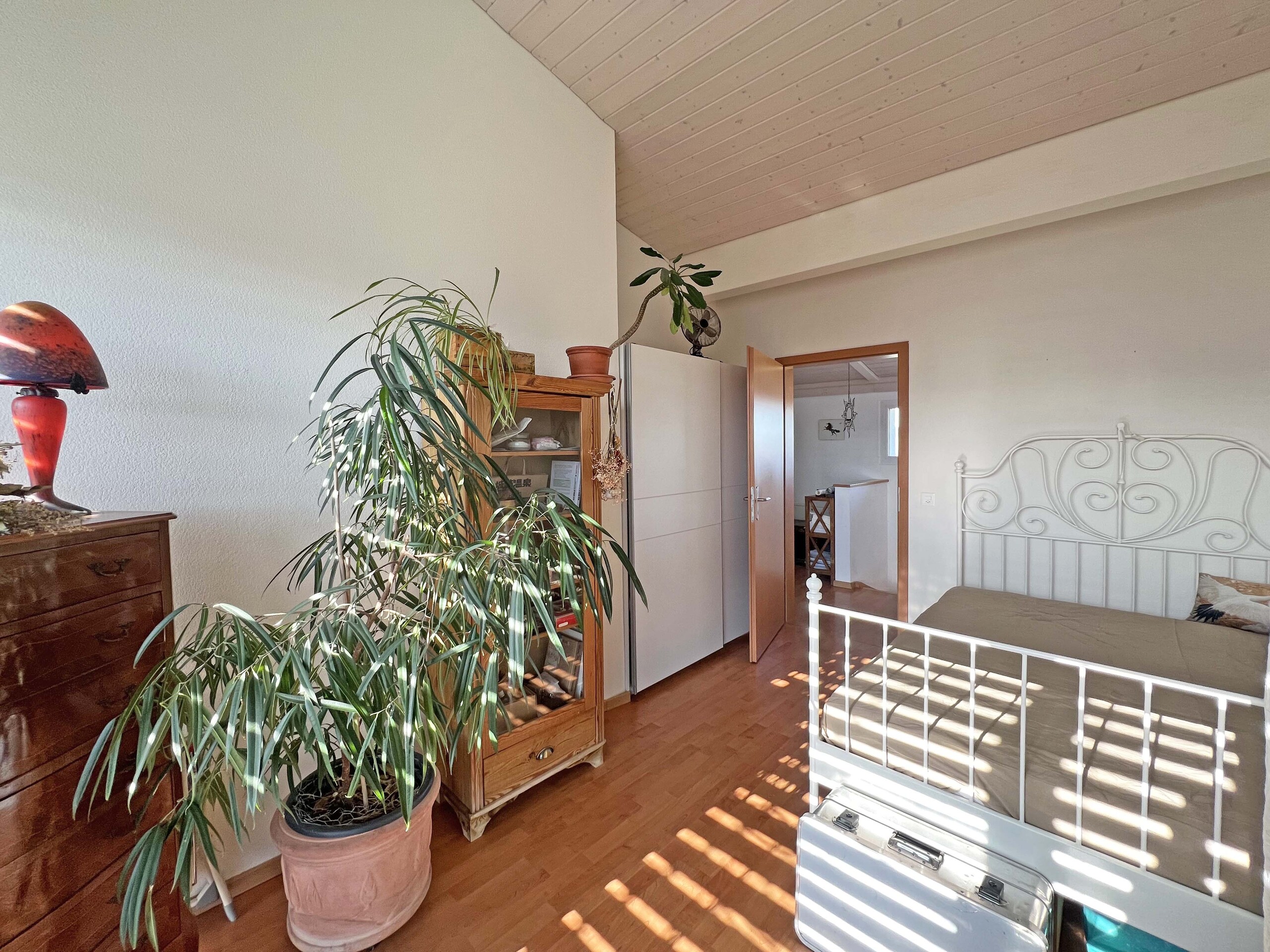 Chambre à coucher 2