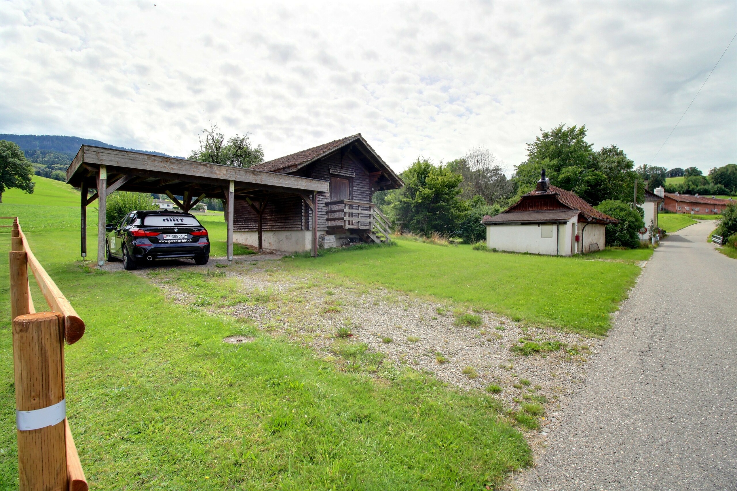 Photo 4