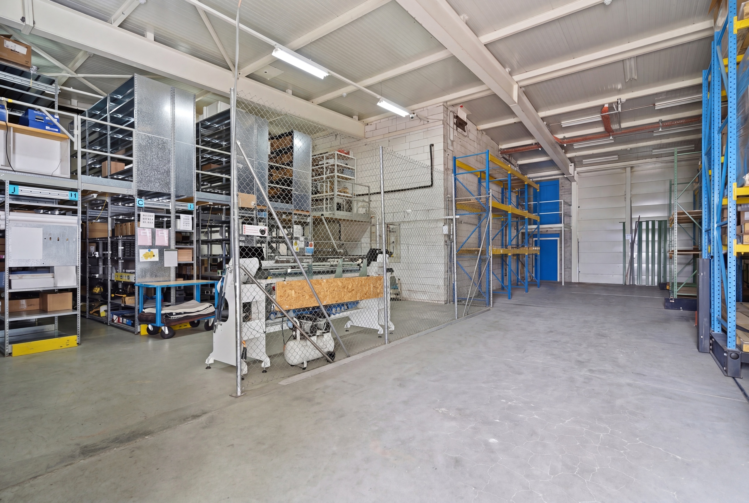 Interior view 31