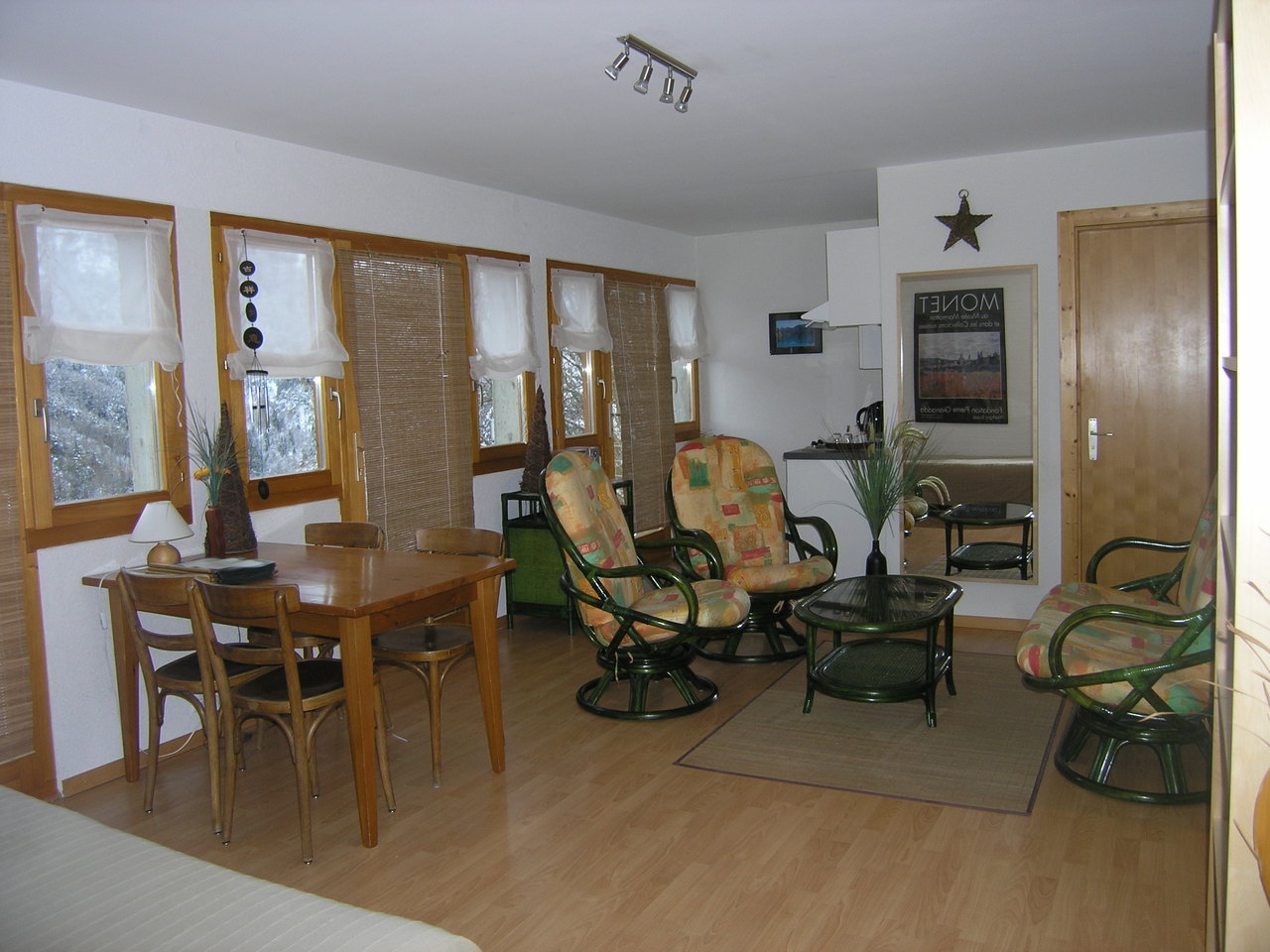 Séjour et coin repas de l'appartement Séjour et coin repas de l'appartement