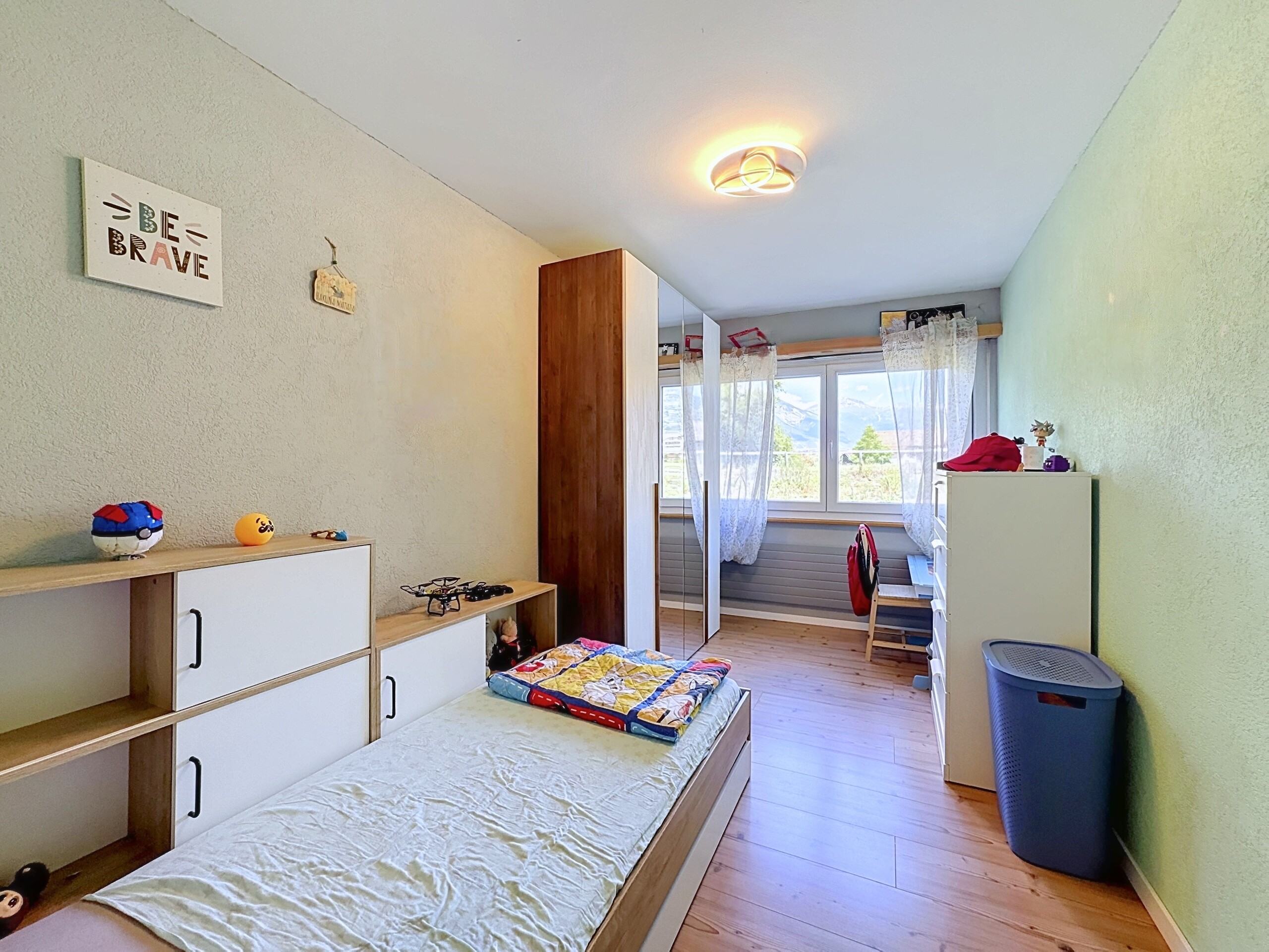 Photo 7