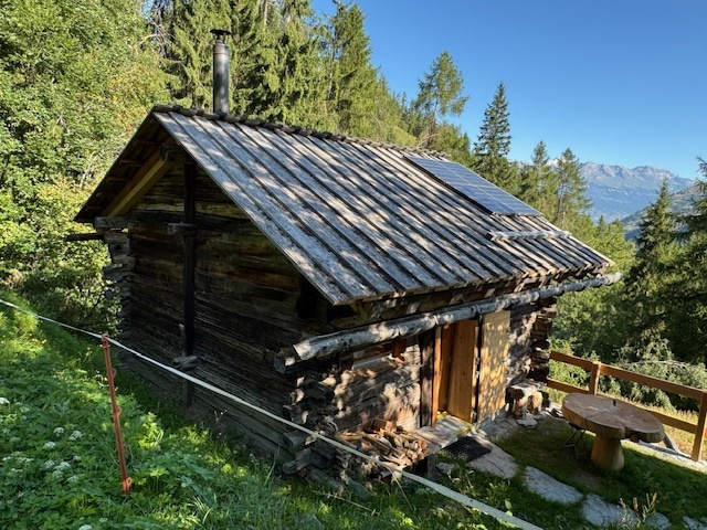 Photo 12