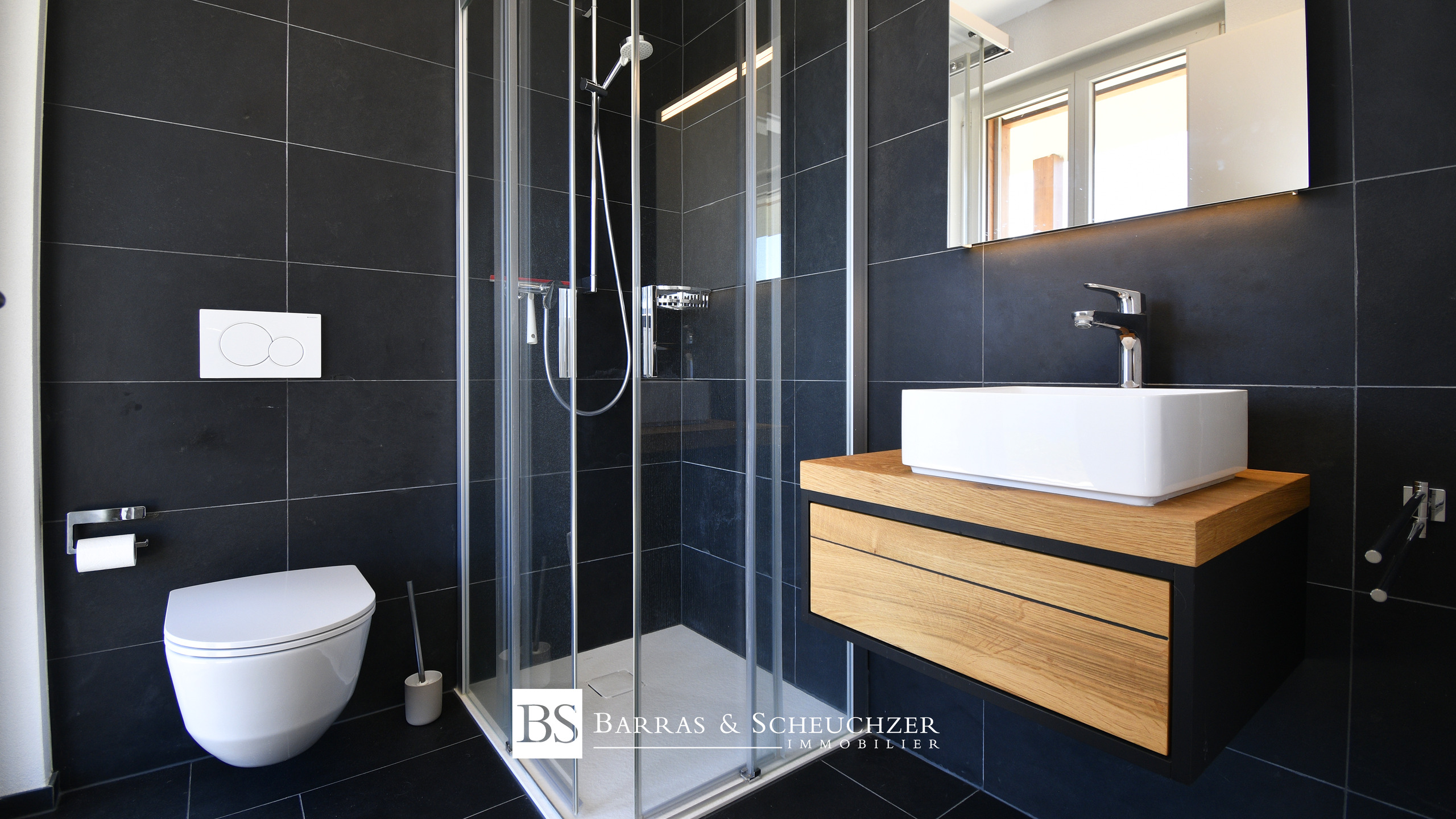 Salle de douche - chambre 2