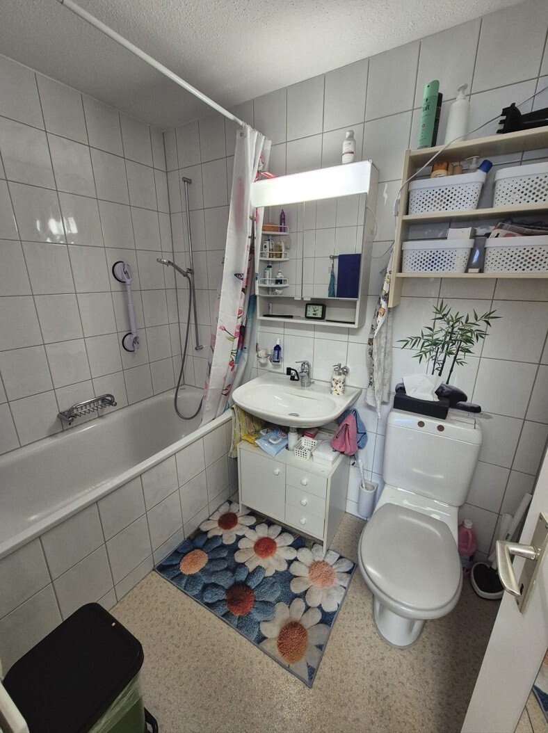 Picture 3