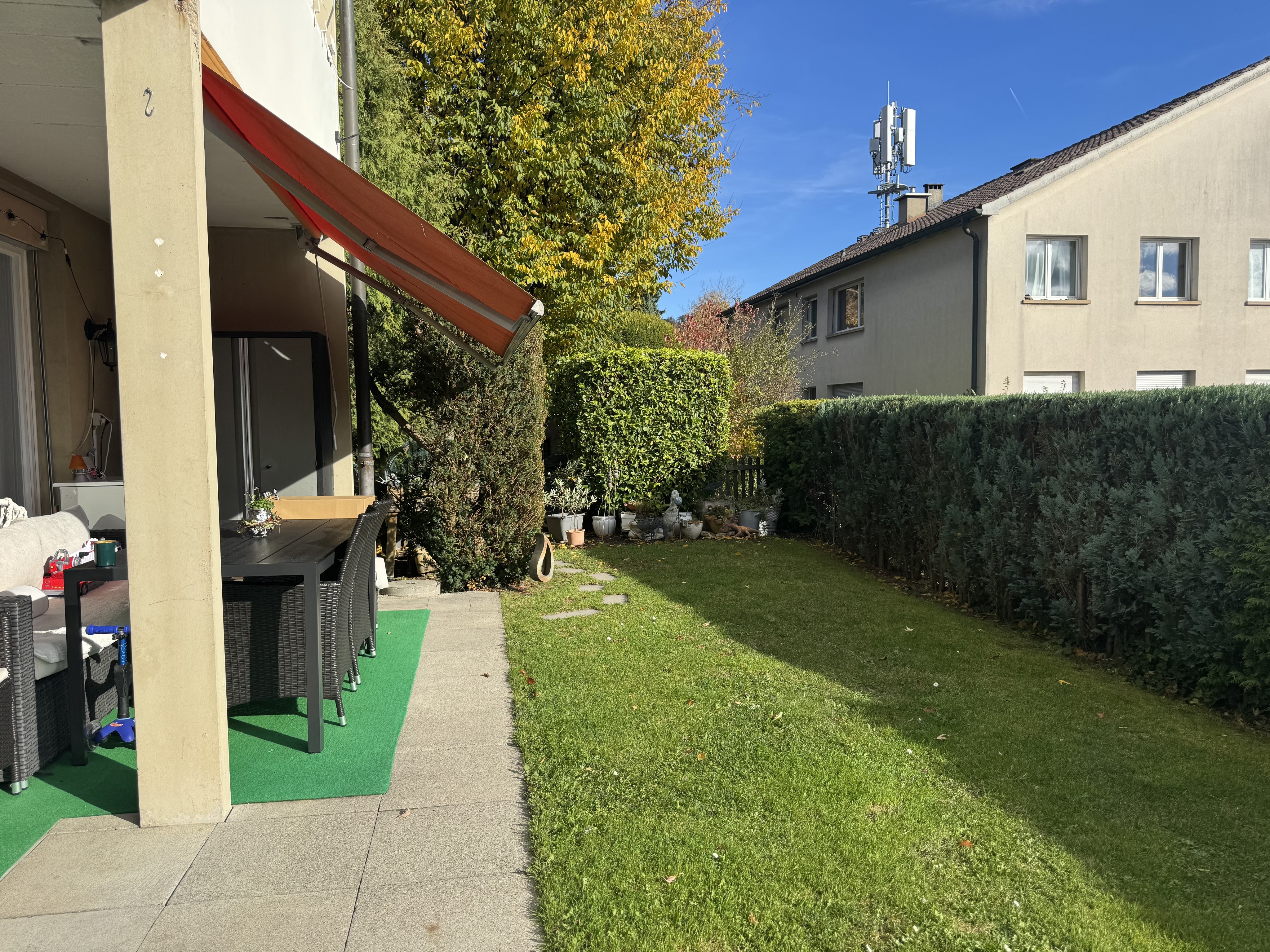 EG-Wohnung links EG-Wohnung links