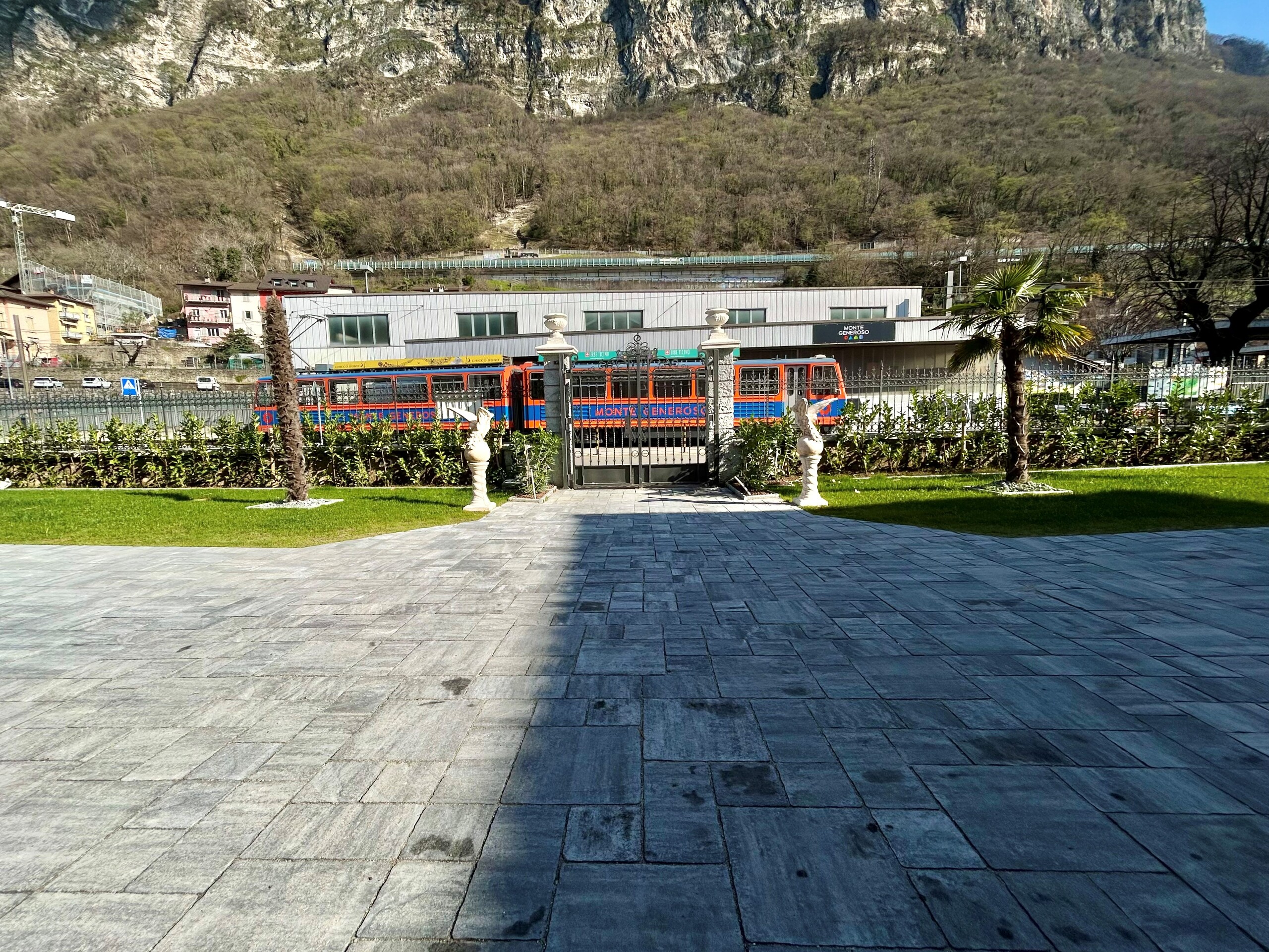 Photo 9