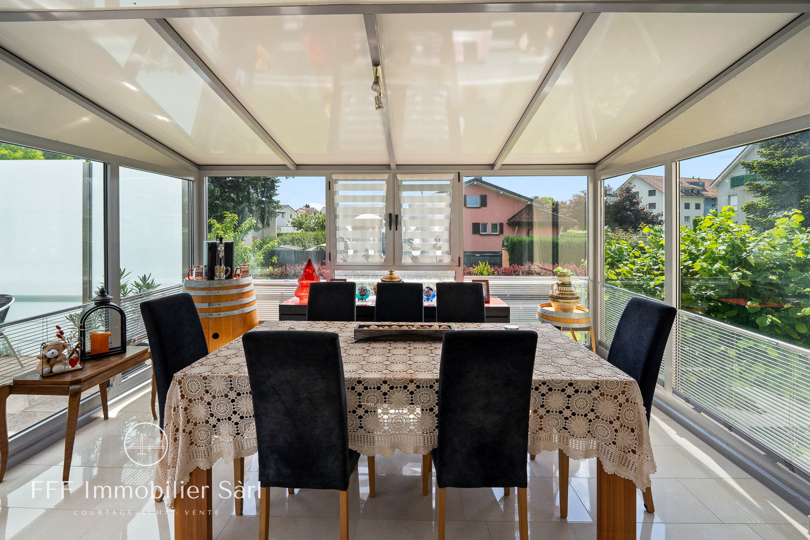 Jardin d'hiver rez-sup. Jardin d'hiver rez-sup.